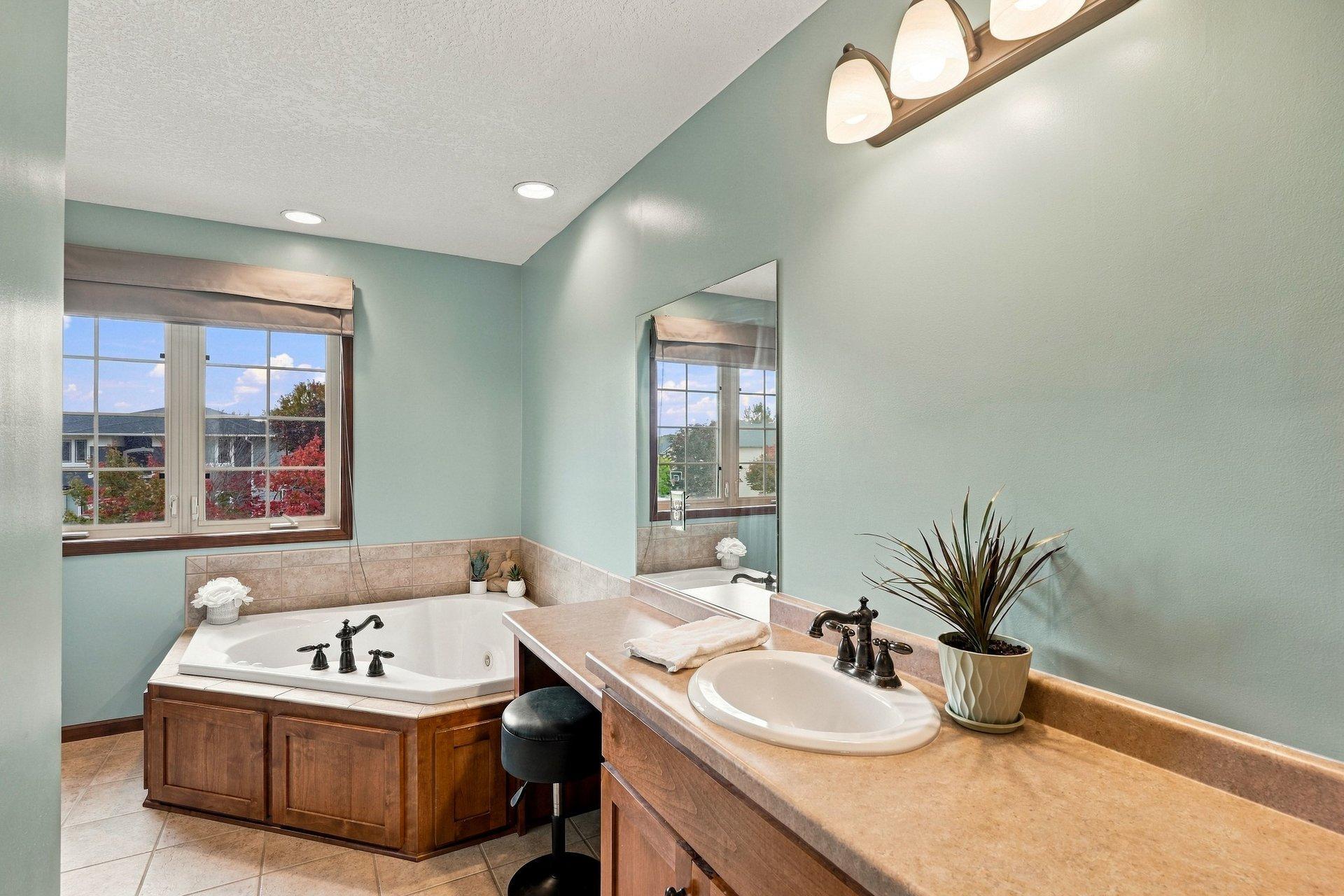 View of Residential at 4905 102nd Trail, Brooklyn Park MN 55443, Brooklyn Park (36 of 54) - Mike Wilen | Minnesota Team Real Estate