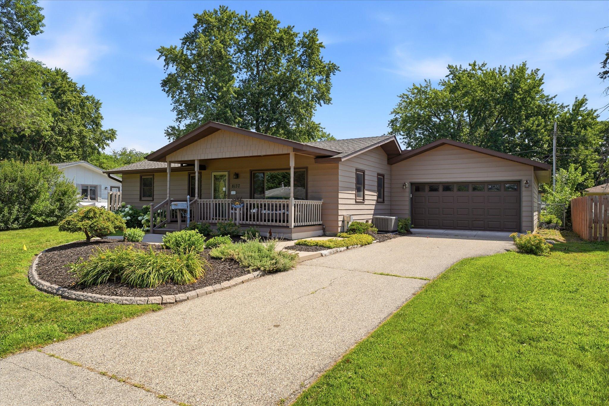 View of Residential at 8137 16th Avenue, Bloomington MN 55425, Bloomington (4 of 31) - Mike Wilen | Minnesota Team Real Estate