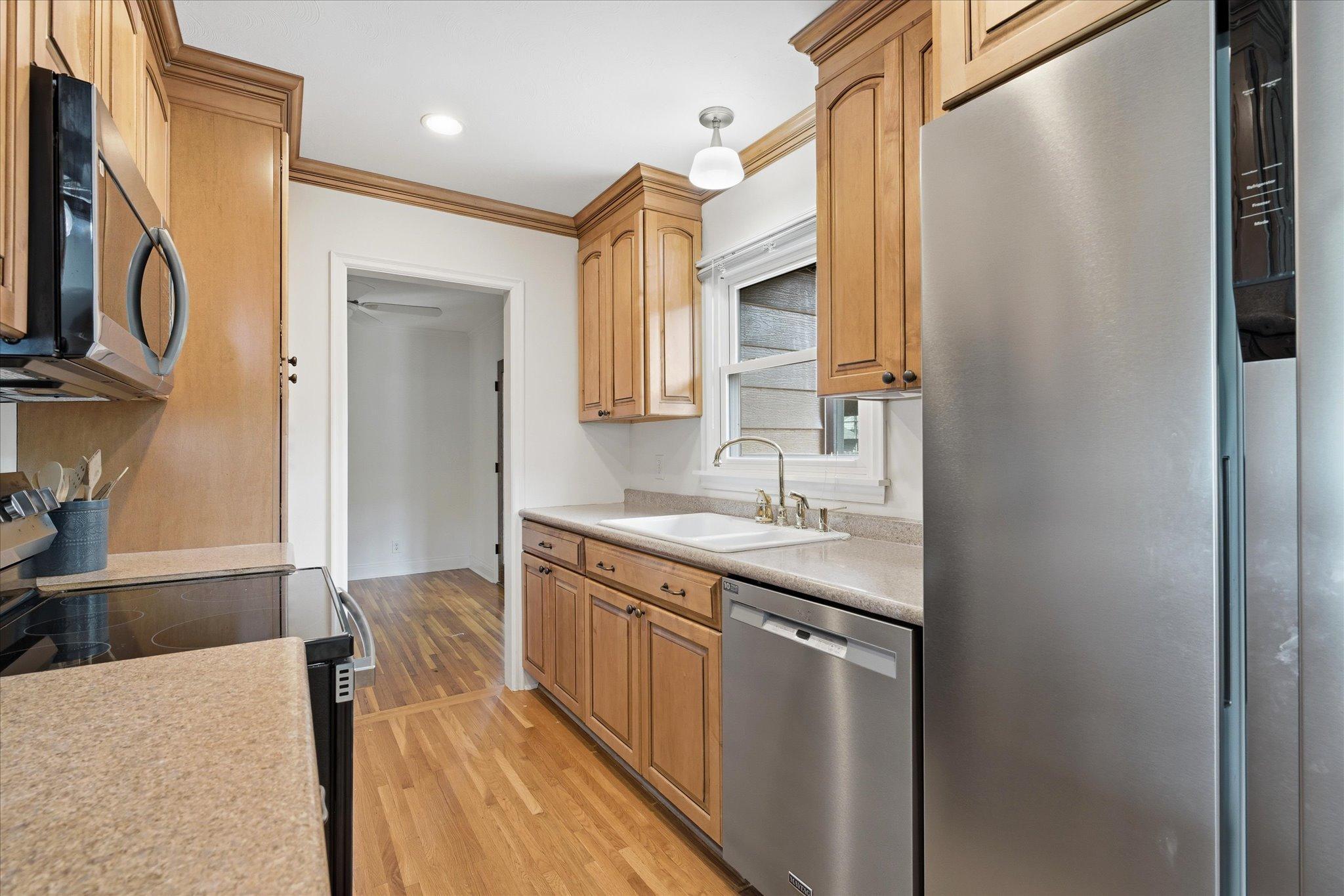 View of Residential at 8137 16th Avenue, Bloomington MN 55425, Bloomington (8 of 31) - Mike Wilen | Minnesota Team Real Estate