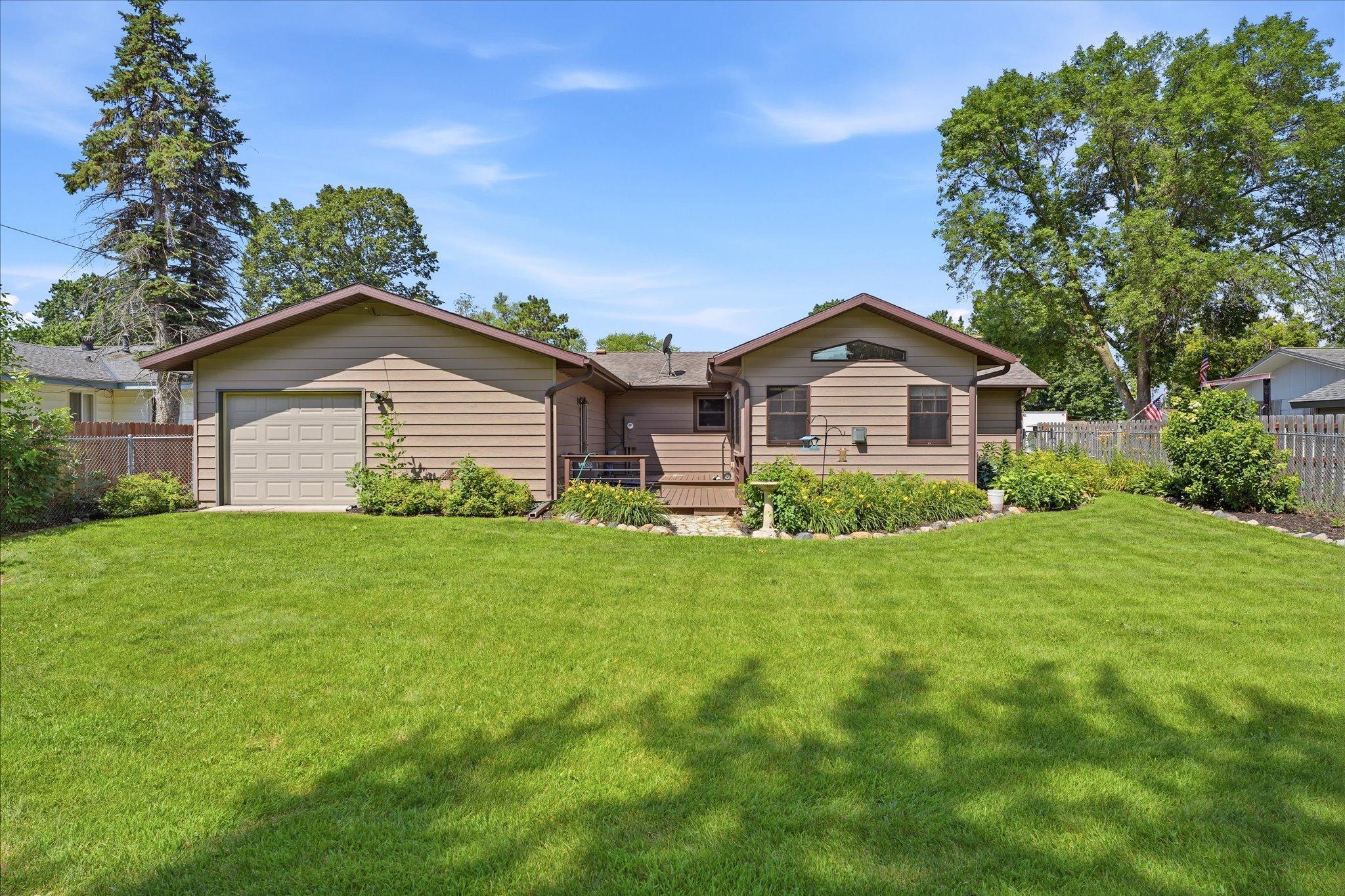 View of Residential at 8137 16th Avenue, Bloomington MN 55425, Bloomington (29 of 31) - Mike Wilen | Minnesota Team Real Estate
