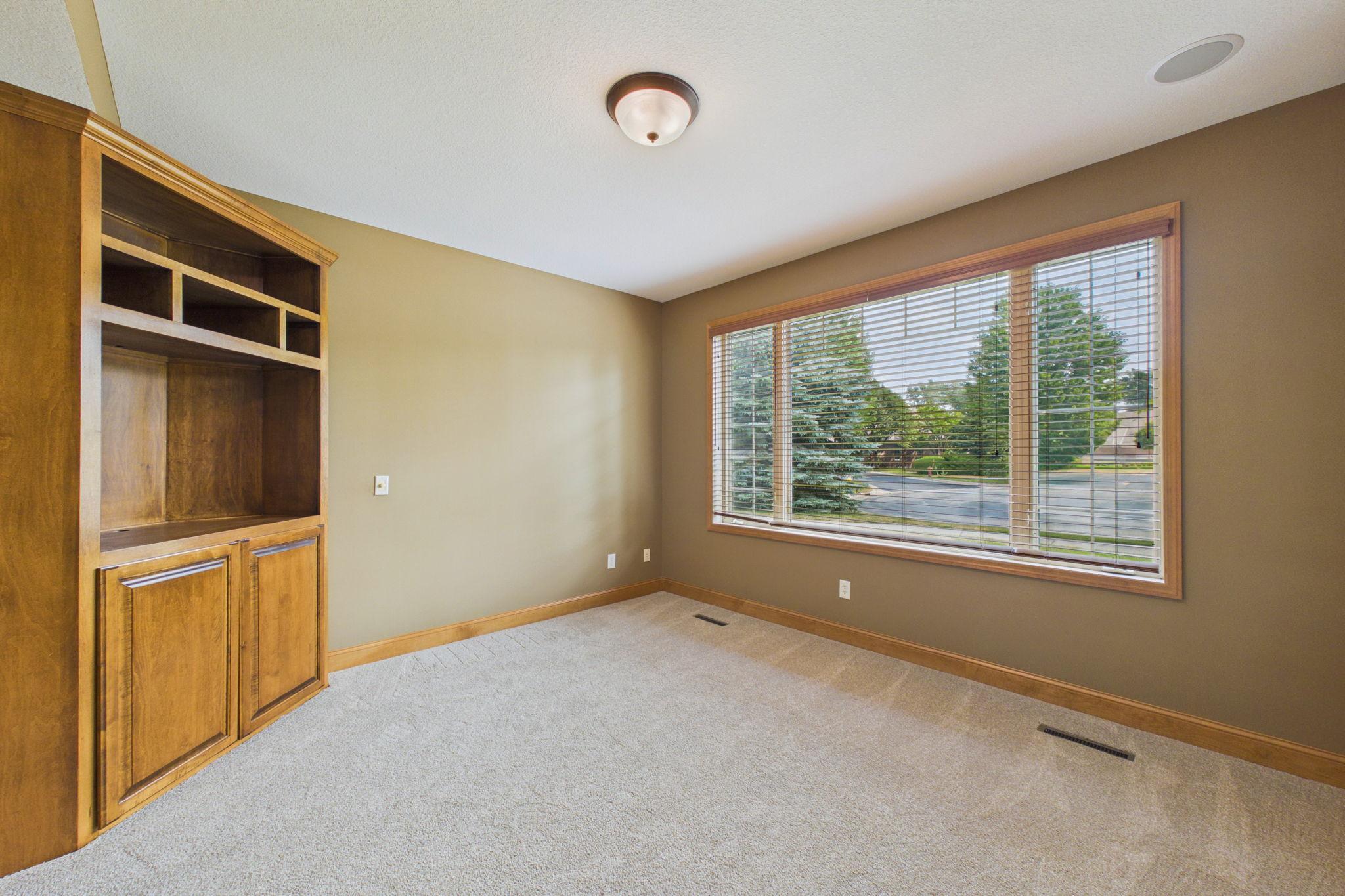 View of Residential at 12402 Flanders Court #I, Blaine MN 55449, Blaine (10 of 22) - Mike Wilen | Minnesota Team Real Estate