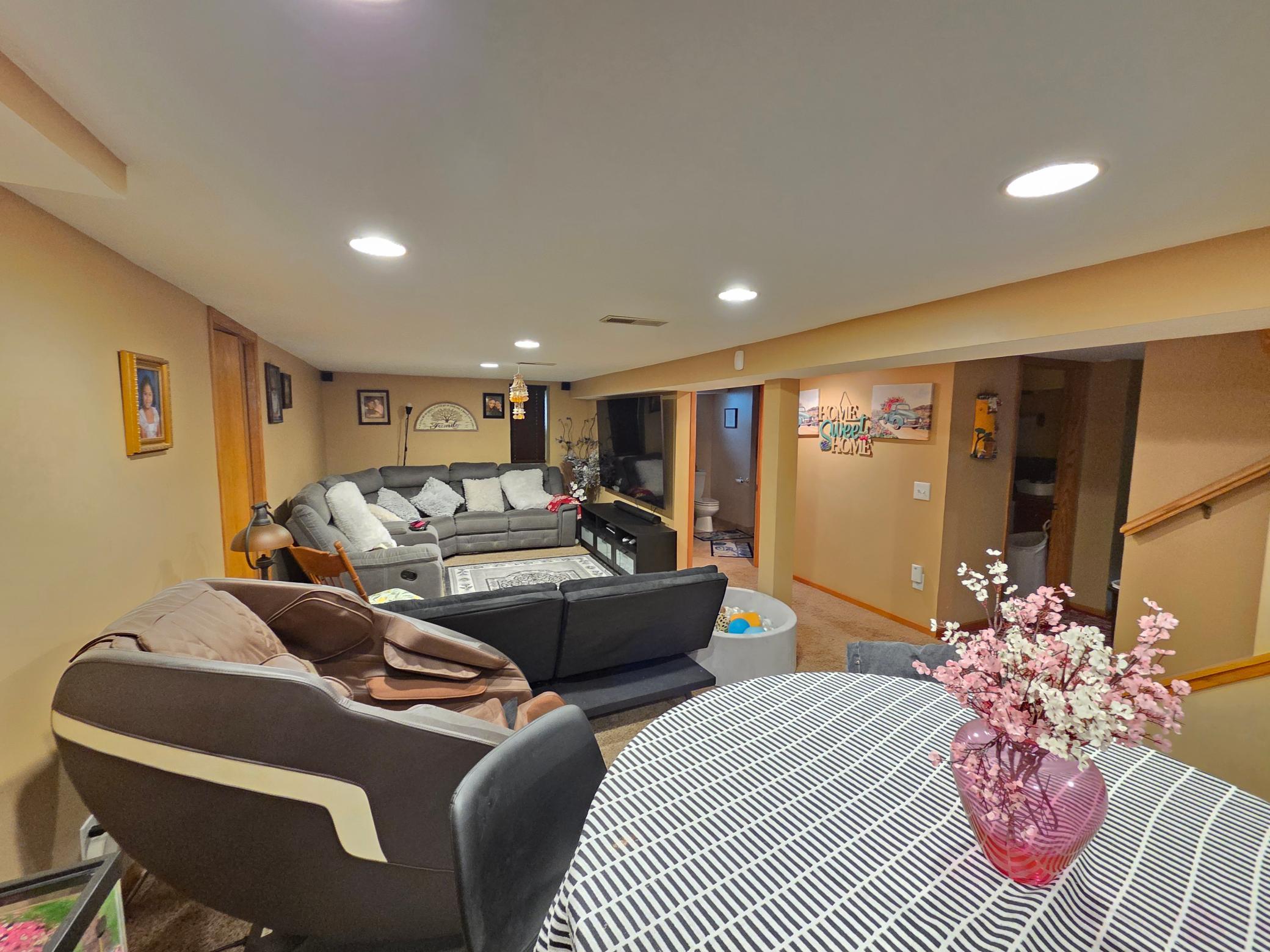 View of Residential at 8011 1st Avenue, Bloomington MN 55420, Bloomington (26 of 51) - Mike Wilen | Minnesota Team Real Estate