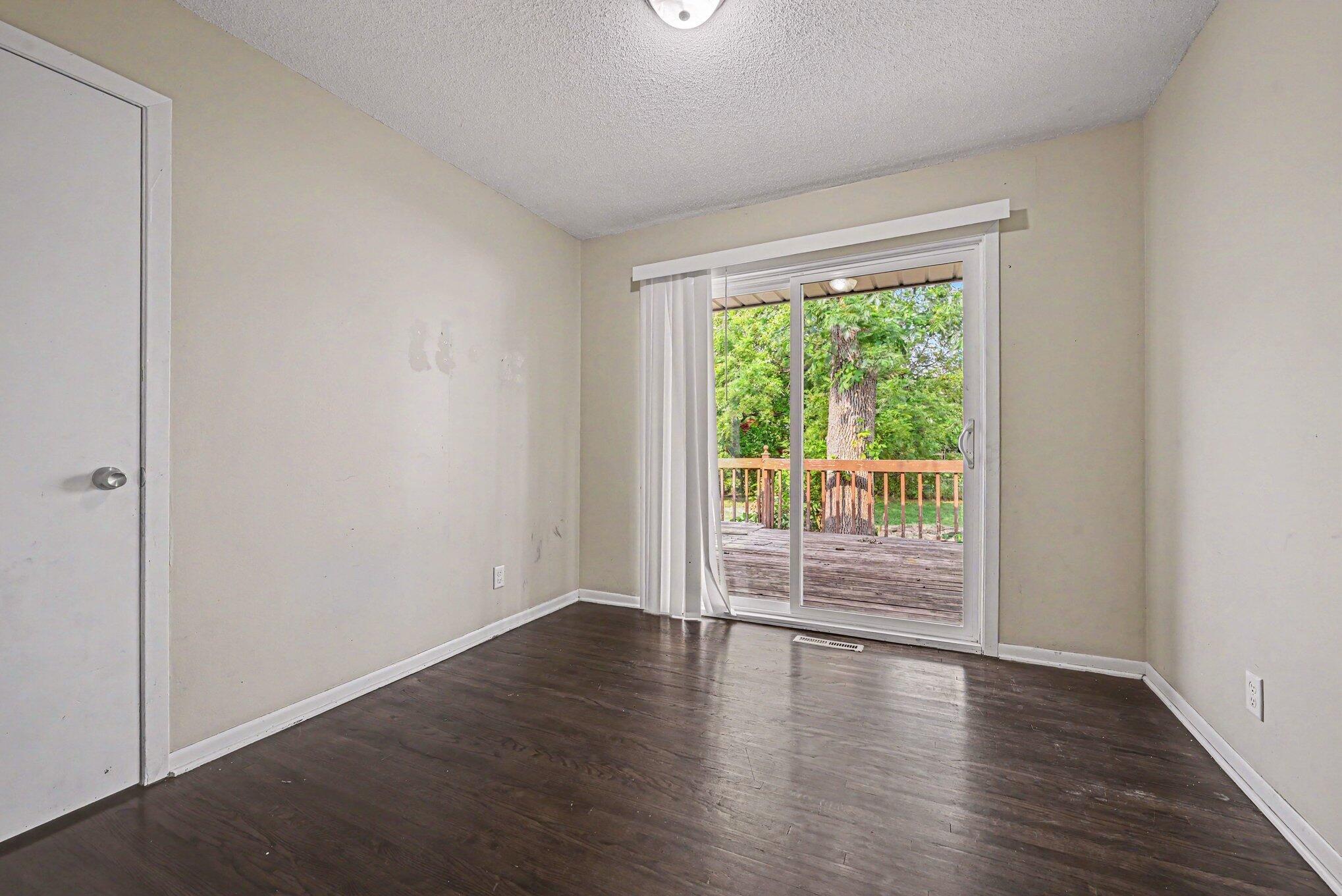 View of Residential at 5931 Zenith Avenue, Brooklyn Center MN 55429, Brooklyn Center (17 of 25) - Mike Wilen | Minnesota Team Real Estate