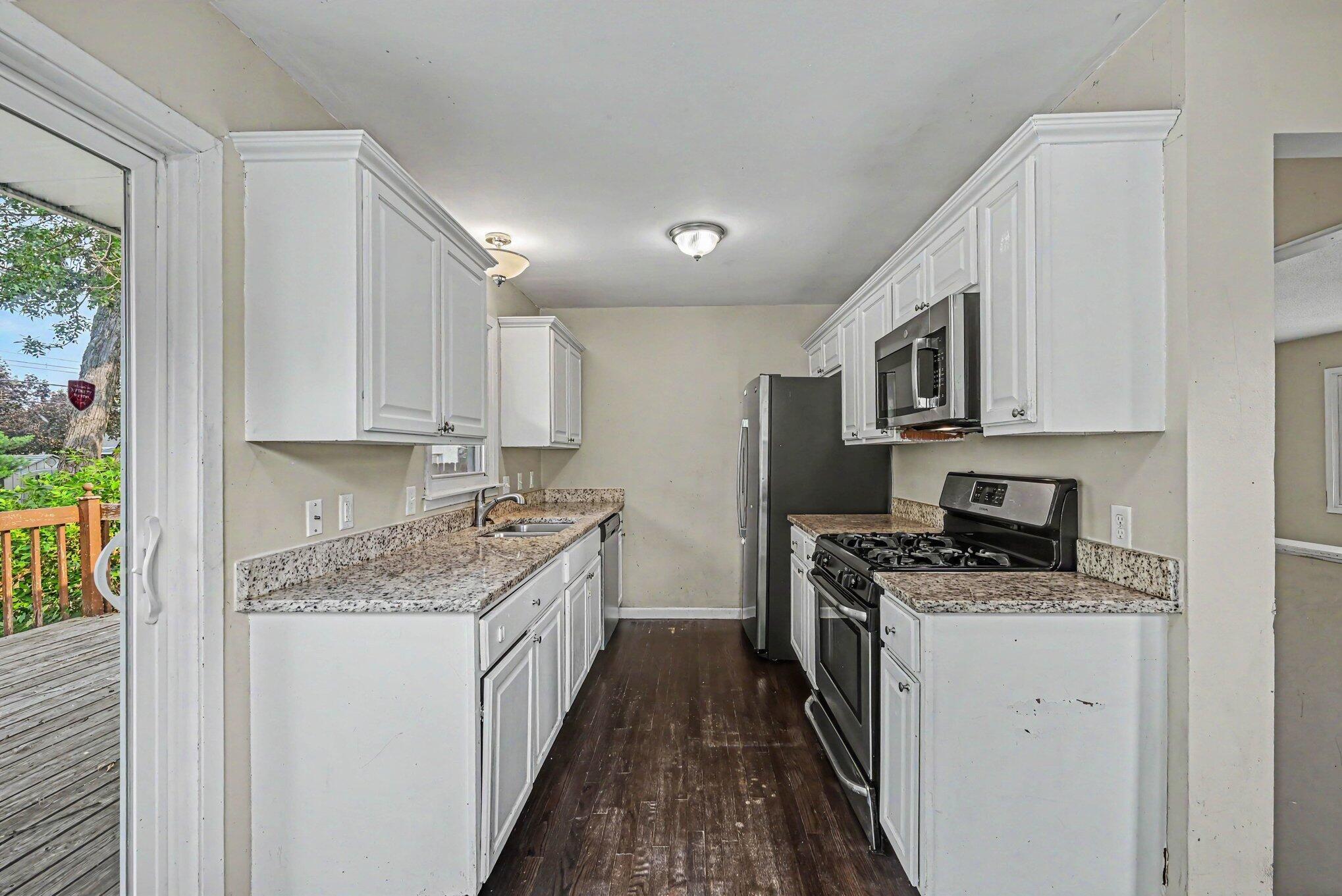 View of Residential at 5931 Zenith Avenue, Brooklyn Center MN 55429, Brooklyn Center (14 of 25) - Mike Wilen | Minnesota Team Real Estate