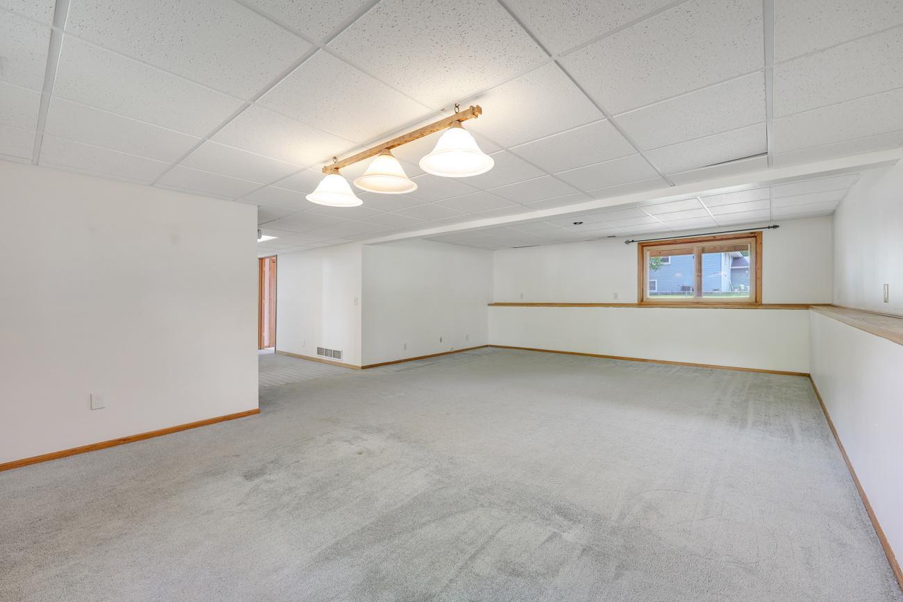 View of Residential at 12601 92nd Place, Maple Grove MN 55369, Maple Grove (22 of 30) - Mike Wilen | Minnesota Team Real Estate