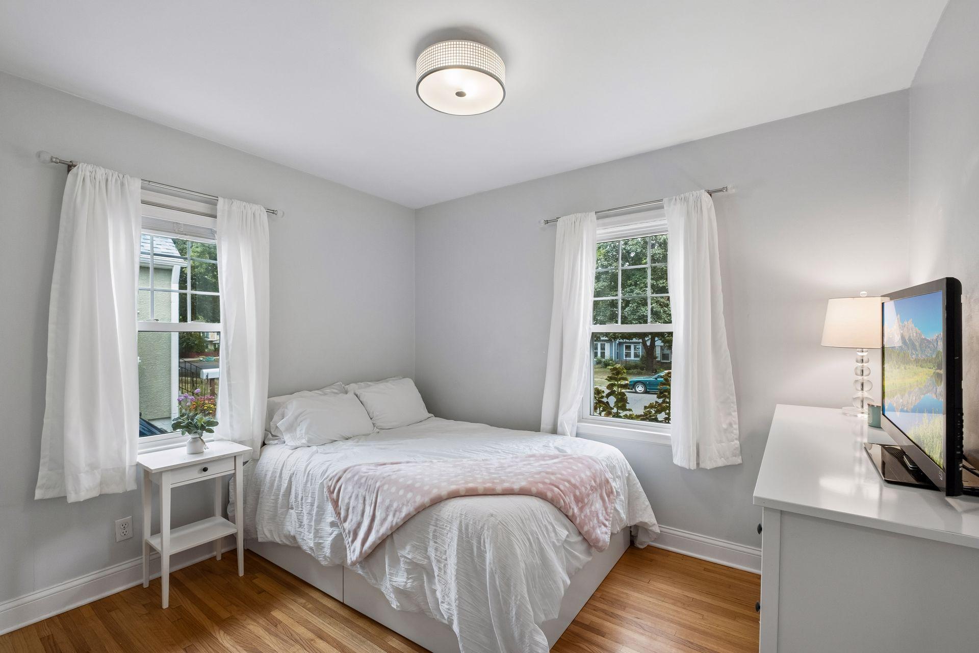 View of Residential at 1581 Griggs Street, Saint Paul MN 55108, Saint Paul (11 of 43) - Mike Wilen | Minnesota Team Real Estate