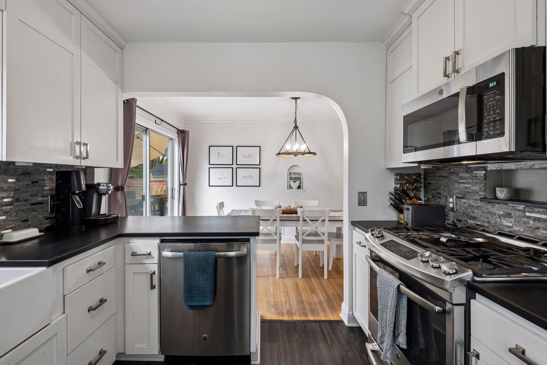 View of Residential at 1581 Griggs Street, Saint Paul MN 55108, Saint Paul (9 of 43) - Mike Wilen | Minnesota Team Real Estate