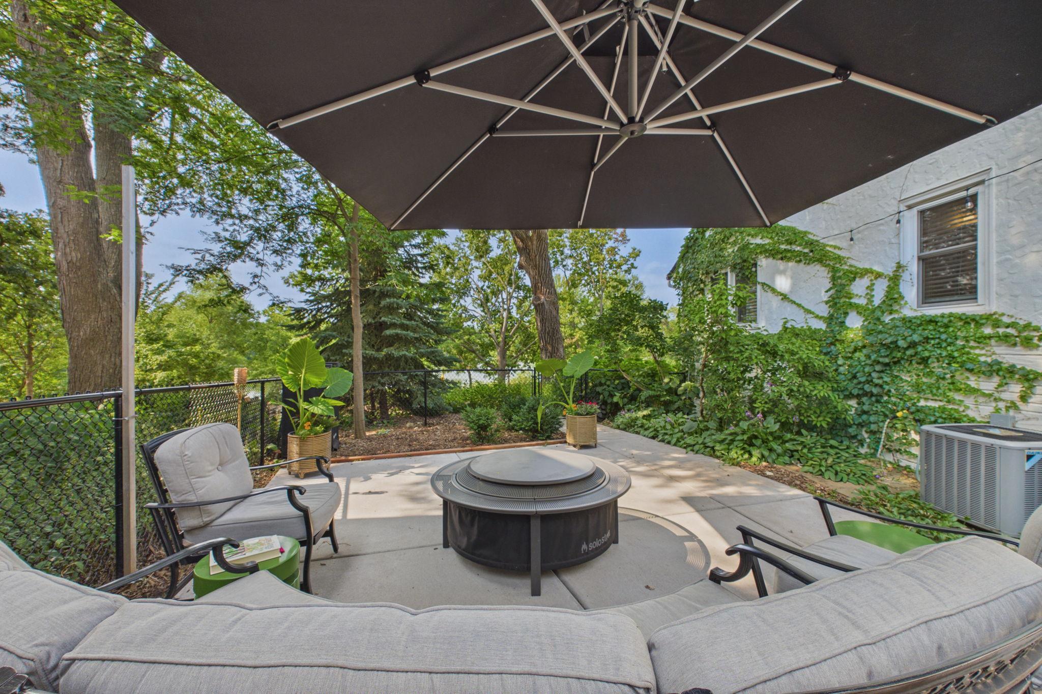 View of Residential at 1234 Como Boulevard, Saint Paul MN 55117, Saint Paul (19 of 21) - Mike Wilen | Minnesota Team Real Estate