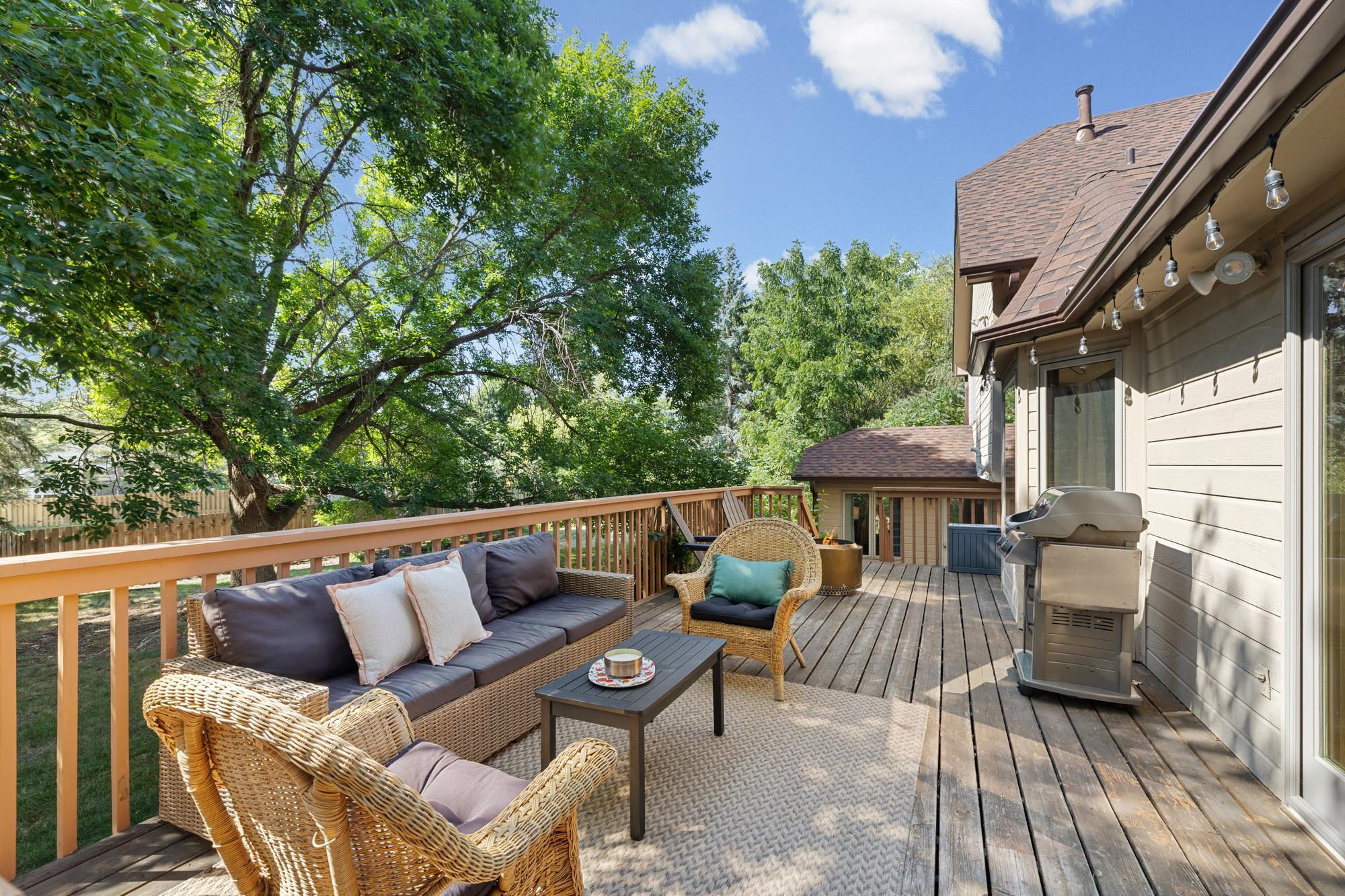 View of Residential at 4980 Oakview Lane, Plymouth MN 55442, Plymouth (26 of 30) - Mike Wilen | Minnesota Team Real Estate