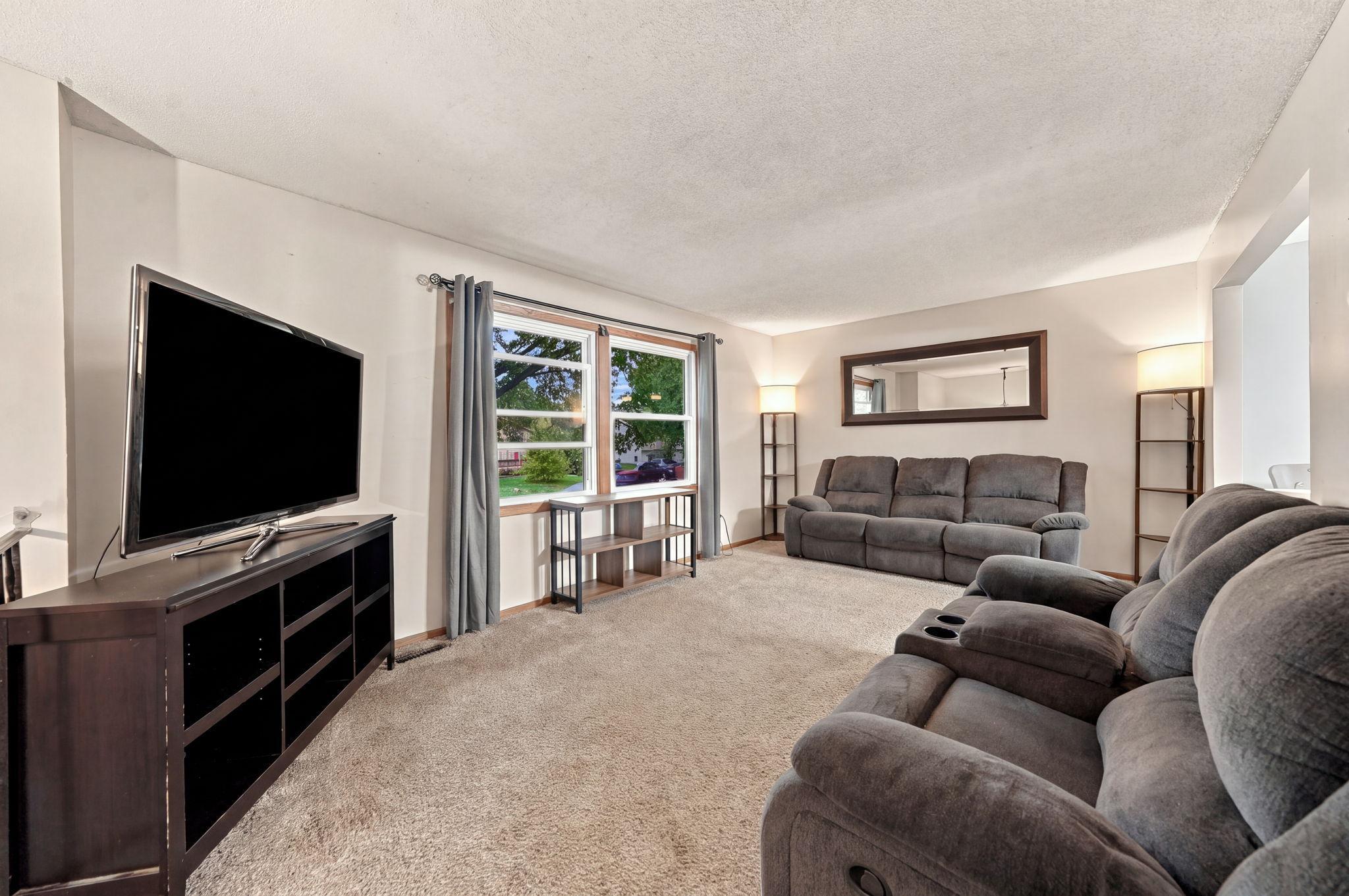 View of Residential at 8244 Morgan Avenue, Brooklyn Park MN 55444, Brooklyn Park (3 of 35) - Mike Wilen | Minnesota Team Real Estate