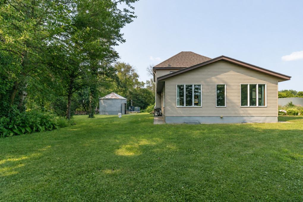 View of Residential at 1024 Le Center Street, Le Center MN 56057, Le Center (48 of 57) - Mike Wilen | Minnesota Team Real Estate
