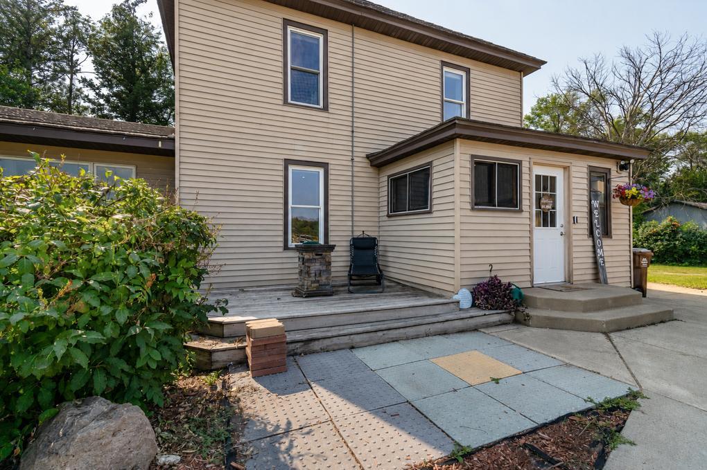 View of Residential at 1024 Le Center Street, Le Center MN 56057, Le Center (46 of 57) - Mike Wilen | Minnesota Team Real Estate