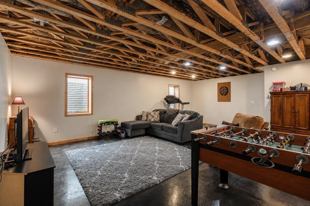 View of Residential at 1024 Le Center Street, Le Center MN 56057, Le Center (37 of 57) - Mike Wilen | Minnesota Team Real Estate