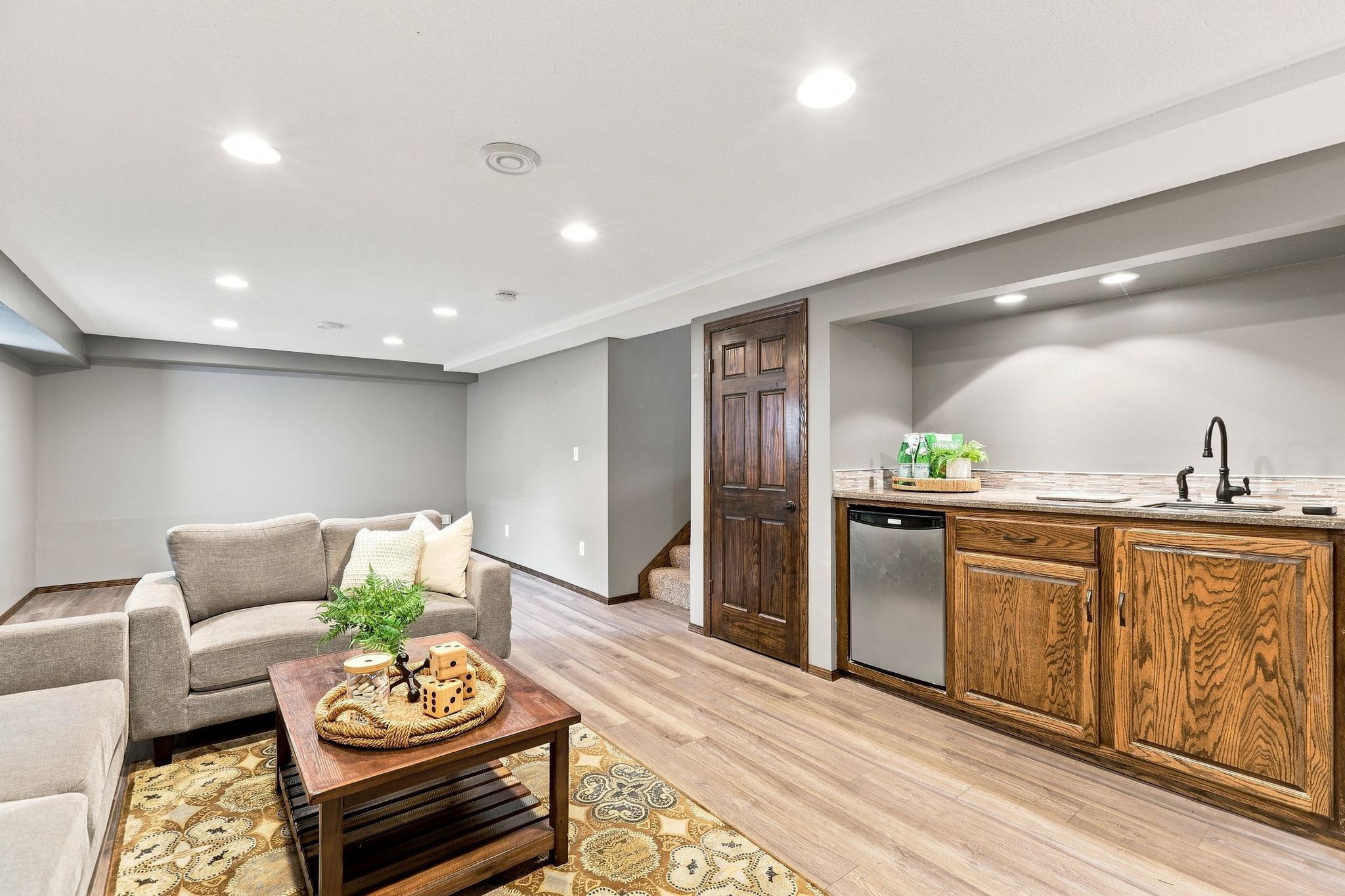 View of Residential at 13525 Oakwood Drive, Rogers MN 55374, Rogers (28 of 32) - Mike Wilen | Minnesota Team Real Estate