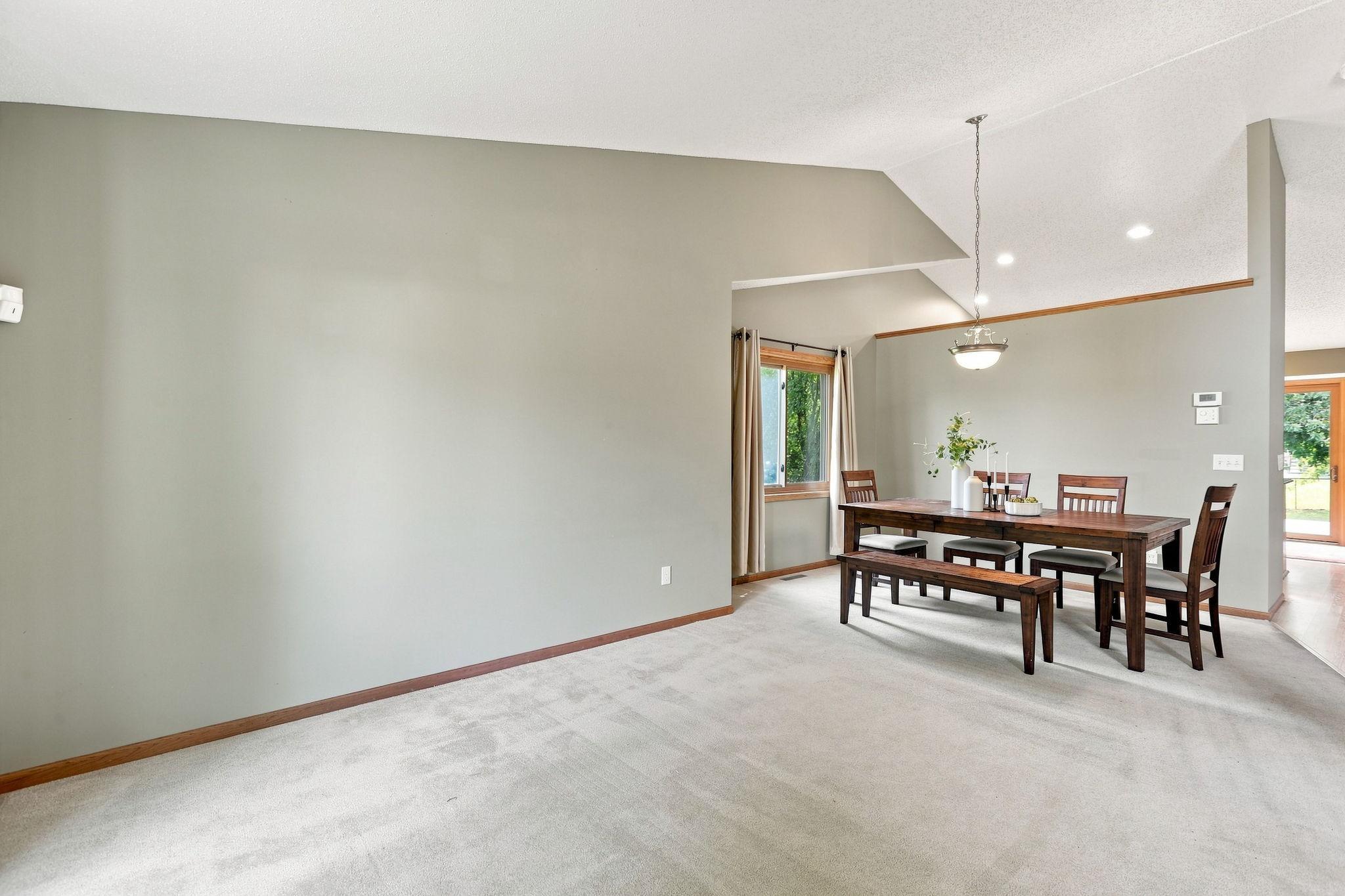 View of Residential at 13525 Oakwood Drive, Rogers MN 55374, Rogers (10 of 32) - Mike Wilen | Minnesota Team Real Estate