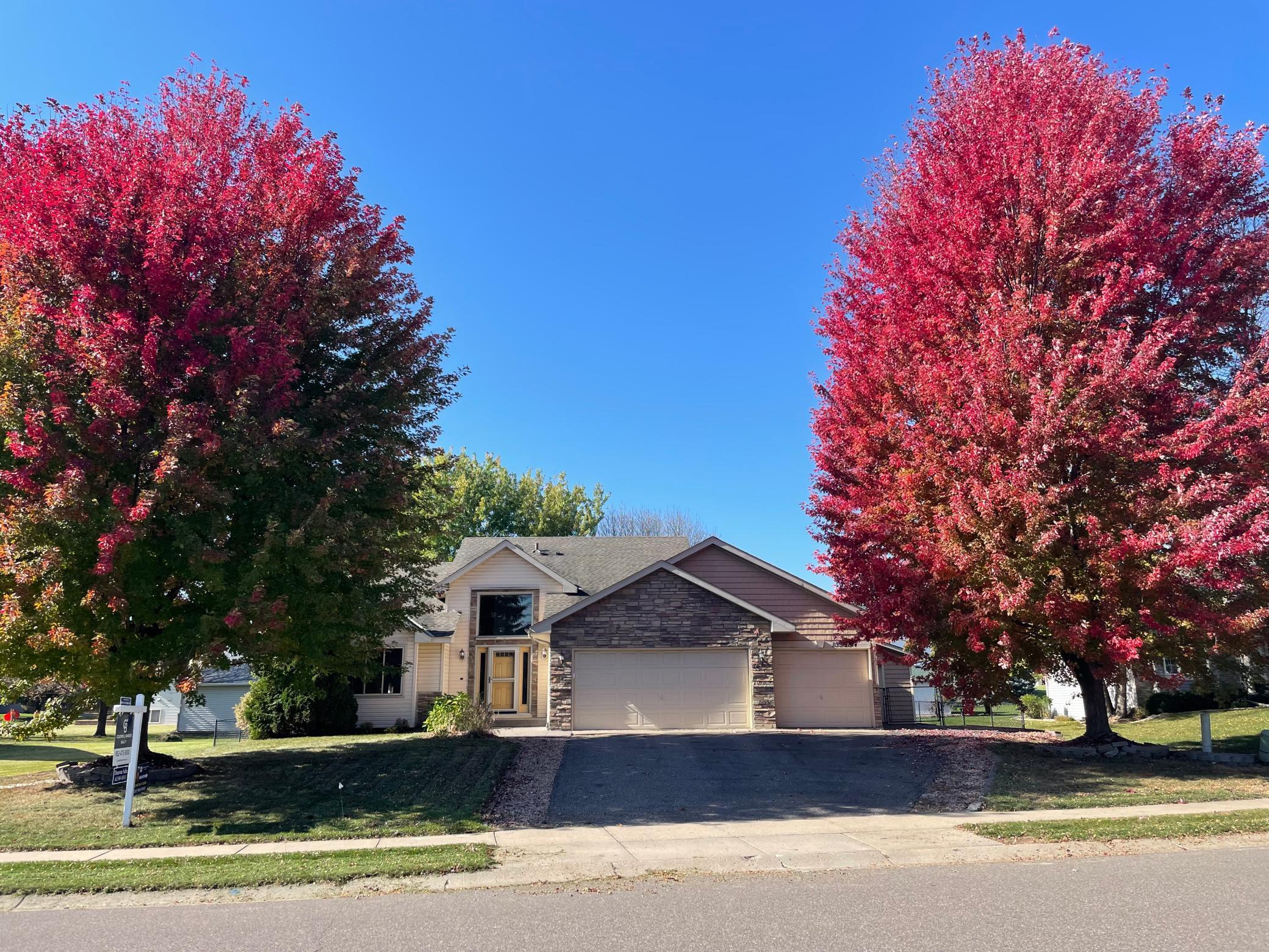 View of Single Family at 13525 Oakwood Drive, Rogers - Mike Wilen | Minnesota Team Real Estate