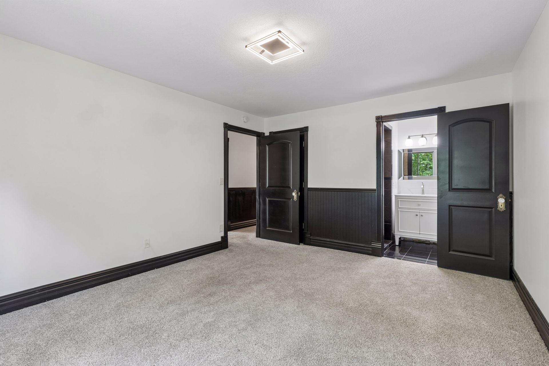 View of Residential at 17640 Breconwood Road, Minnetonka MN 55391, Minnetonka (11 of 29) - Mike Wilen | Minnesota Team Real Estate