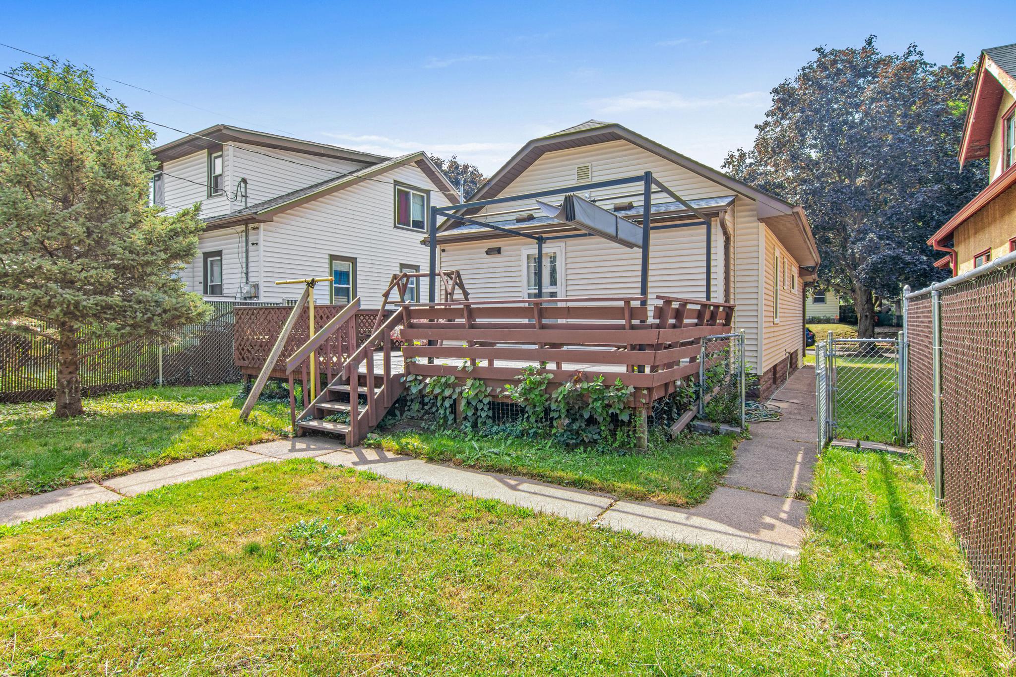 View of Residential at 971 Lawson Avenue, Saint Paul MN 55106, Saint Paul (26 of 33) - Mike Wilen | Minnesota Team Real Estate
