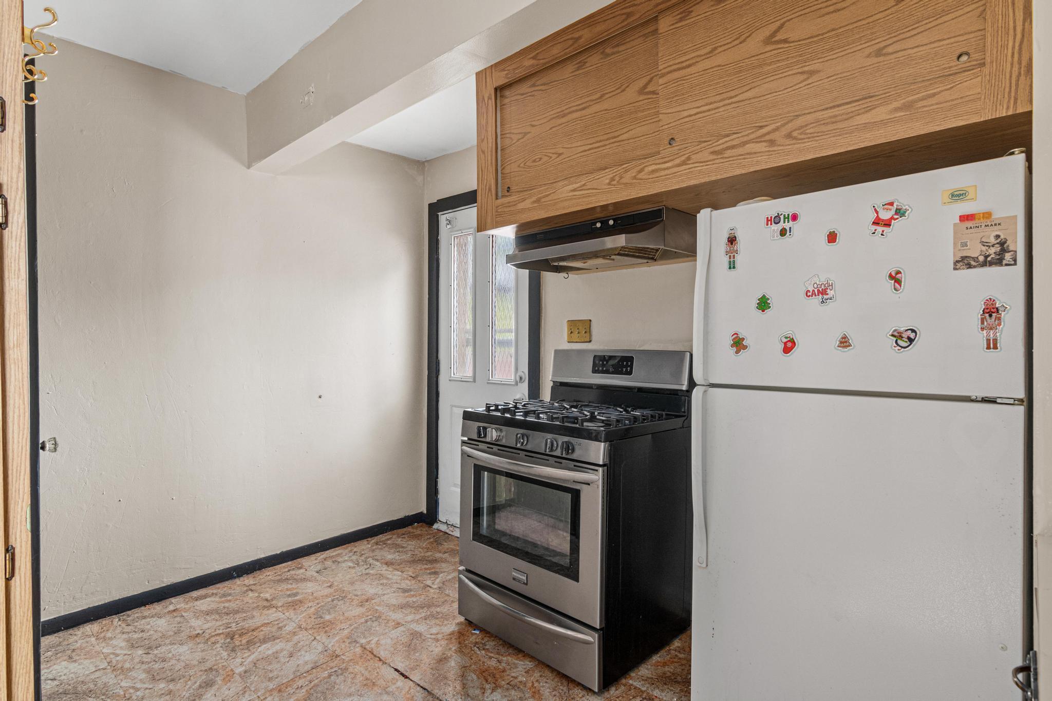 View of Residential at 971 Lawson Avenue, Saint Paul MN 55106, Saint Paul (10 of 33) - Mike Wilen | Minnesota Team Real Estate