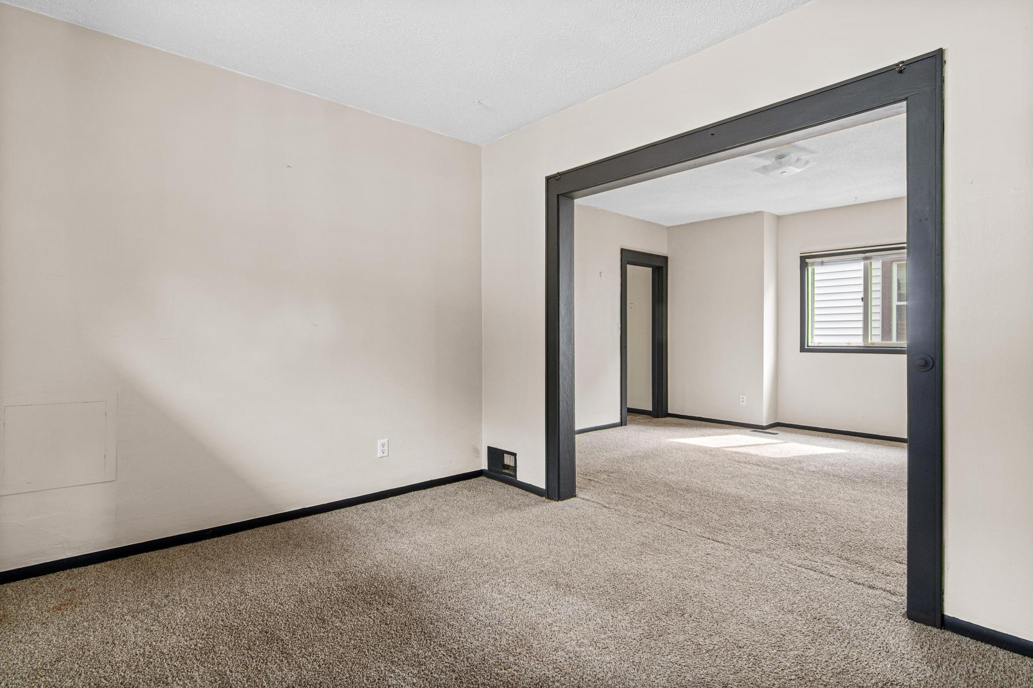 View of Residential at 971 Lawson Avenue, Saint Paul MN 55106, Saint Paul (4 of 33) - Mike Wilen | Minnesota Team Real Estate