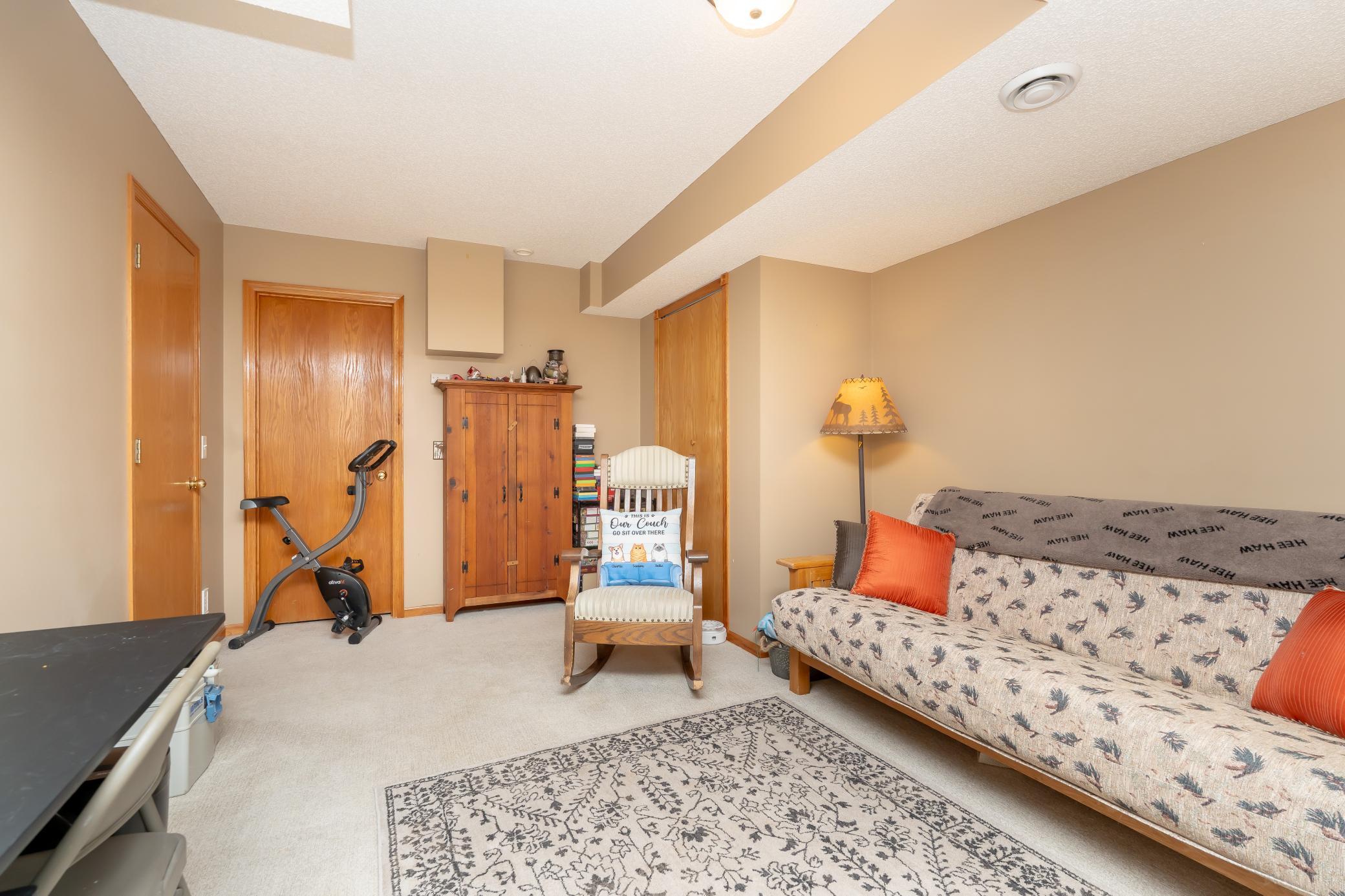 View of Residential at 1507 Dublin Court, Shakopee MN 55379, Shakopee (14 of 25) - Mike Wilen | Minnesota Team Real Estate