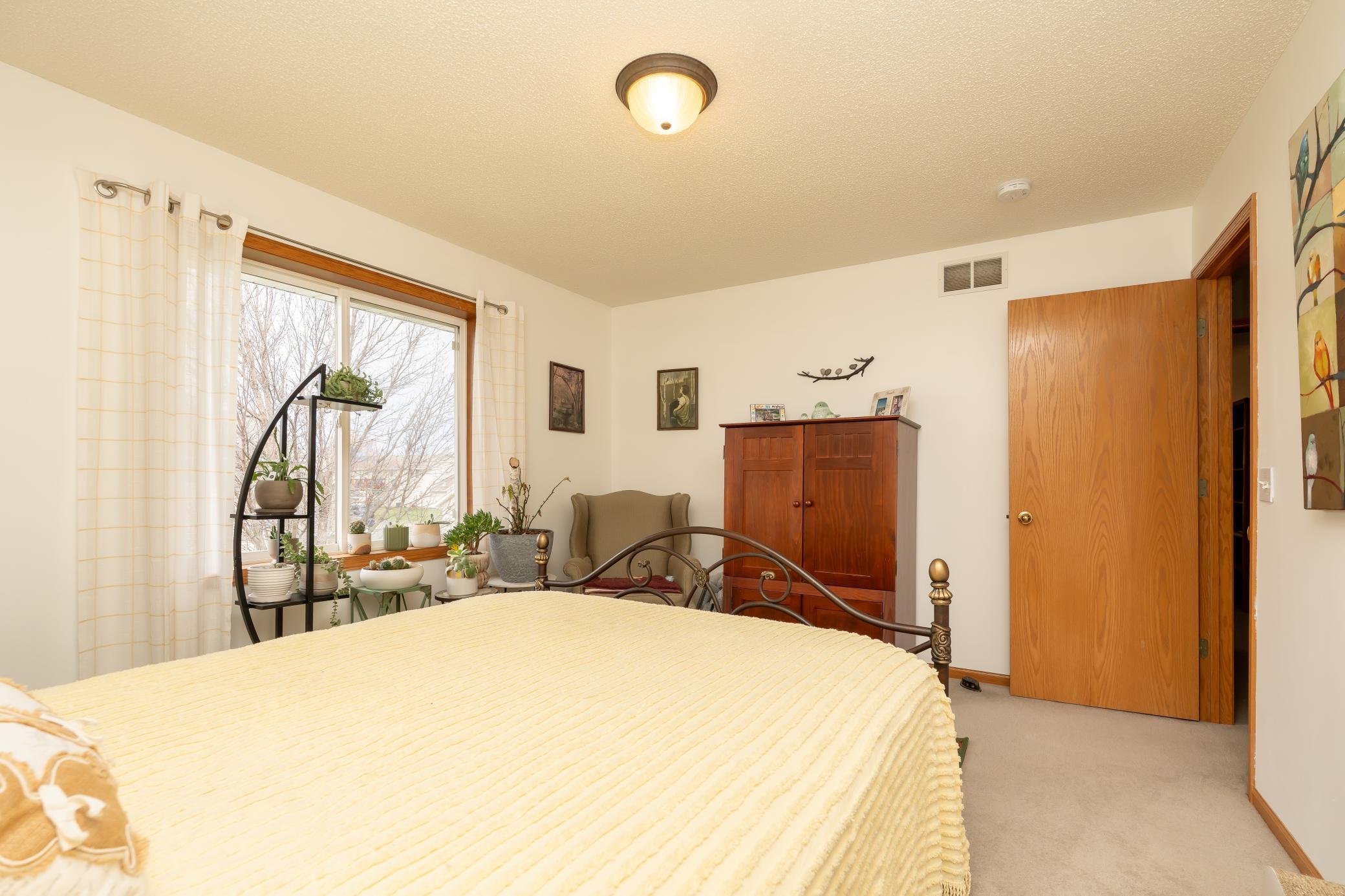 View of Residential at 1507 Dublin Court, Shakopee MN 55379, Shakopee (20 of 25) - Mike Wilen | Minnesota Team Real Estate