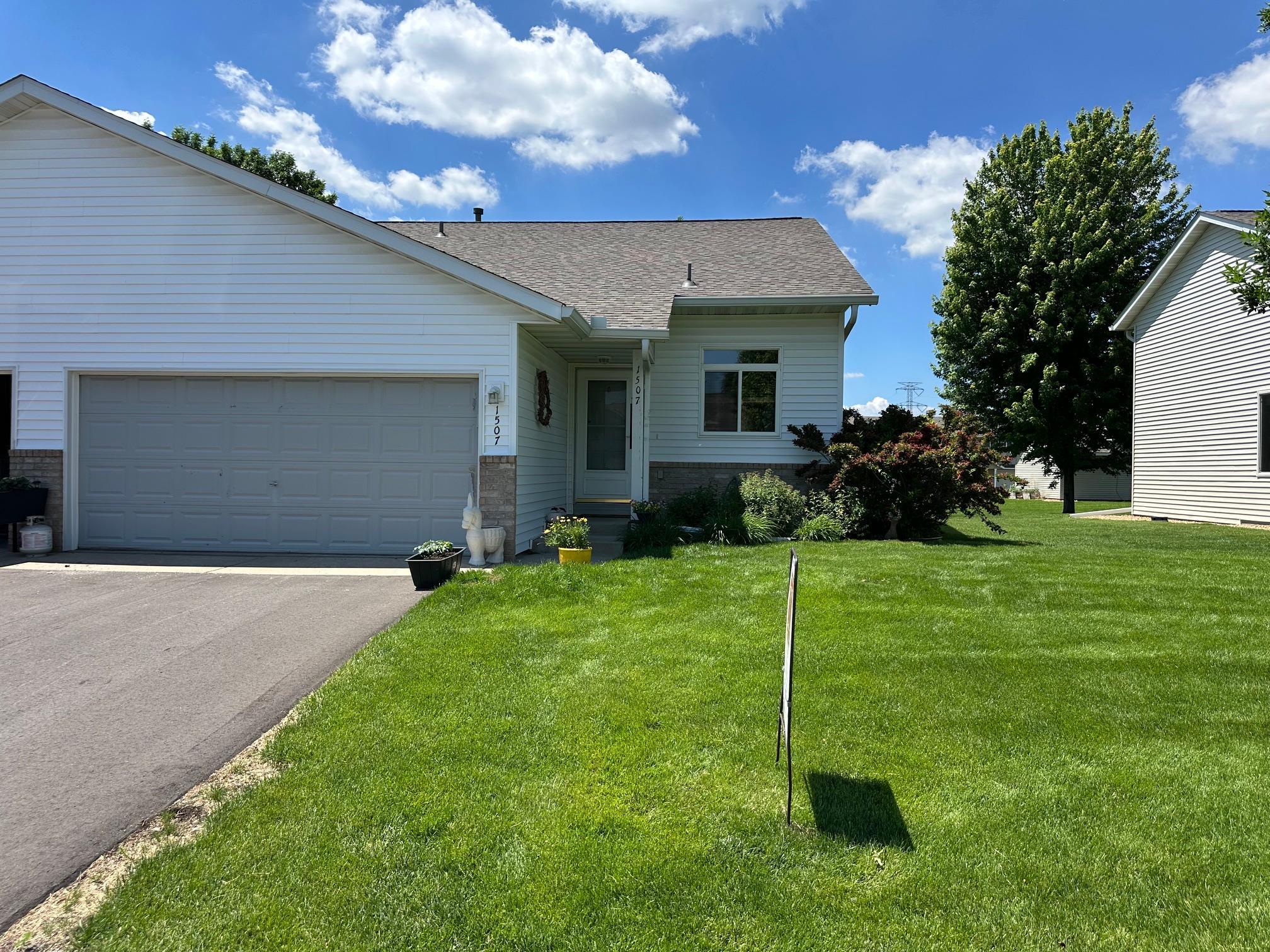 View of Residential at 1507 Dublin Court, Shakopee MN 55379, Shakopee (23 of 25) - Mike Wilen | Minnesota Team Real Estate