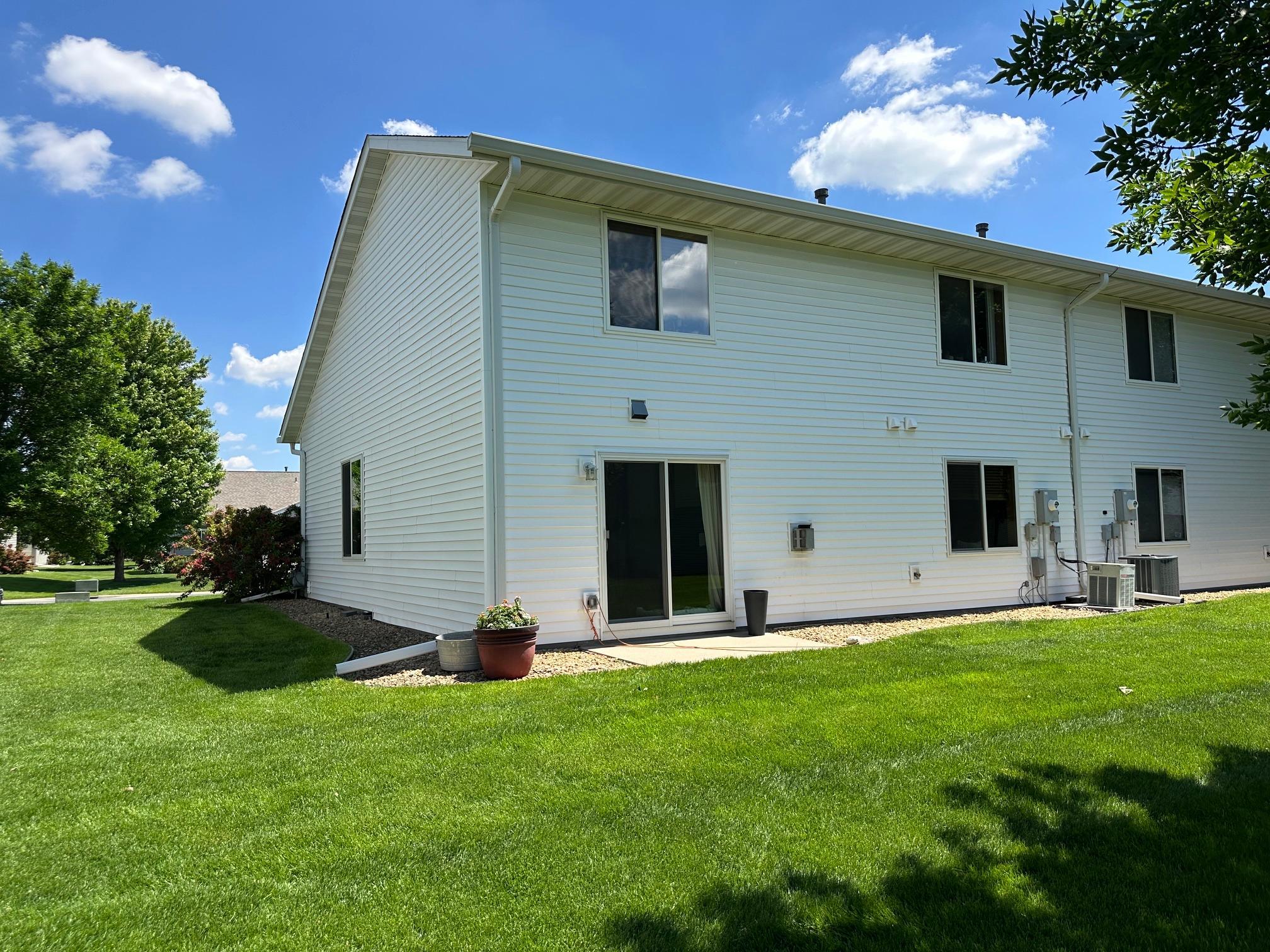 View of Residential at 1507 Dublin Court, Shakopee MN 55379, Shakopee (24 of 25) - Mike Wilen | Minnesota Team Real Estate