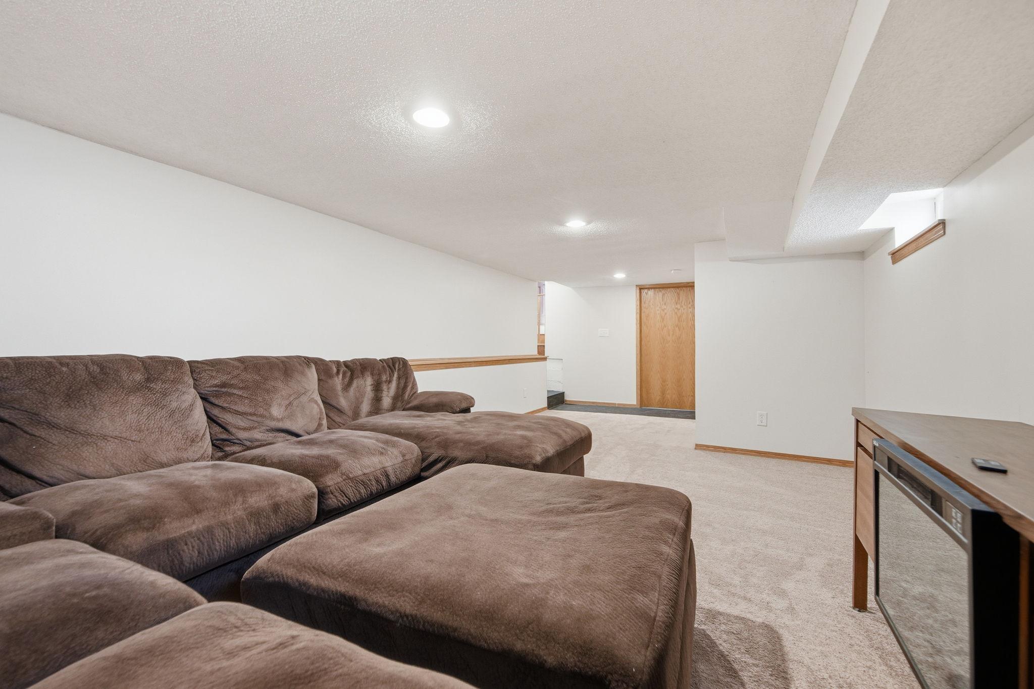 View of Residential at 2258 11th Street, White Bear Lake MN 55110, White Bear Lake (30 of 42) - Mike Wilen | Minnesota Team Real Estate