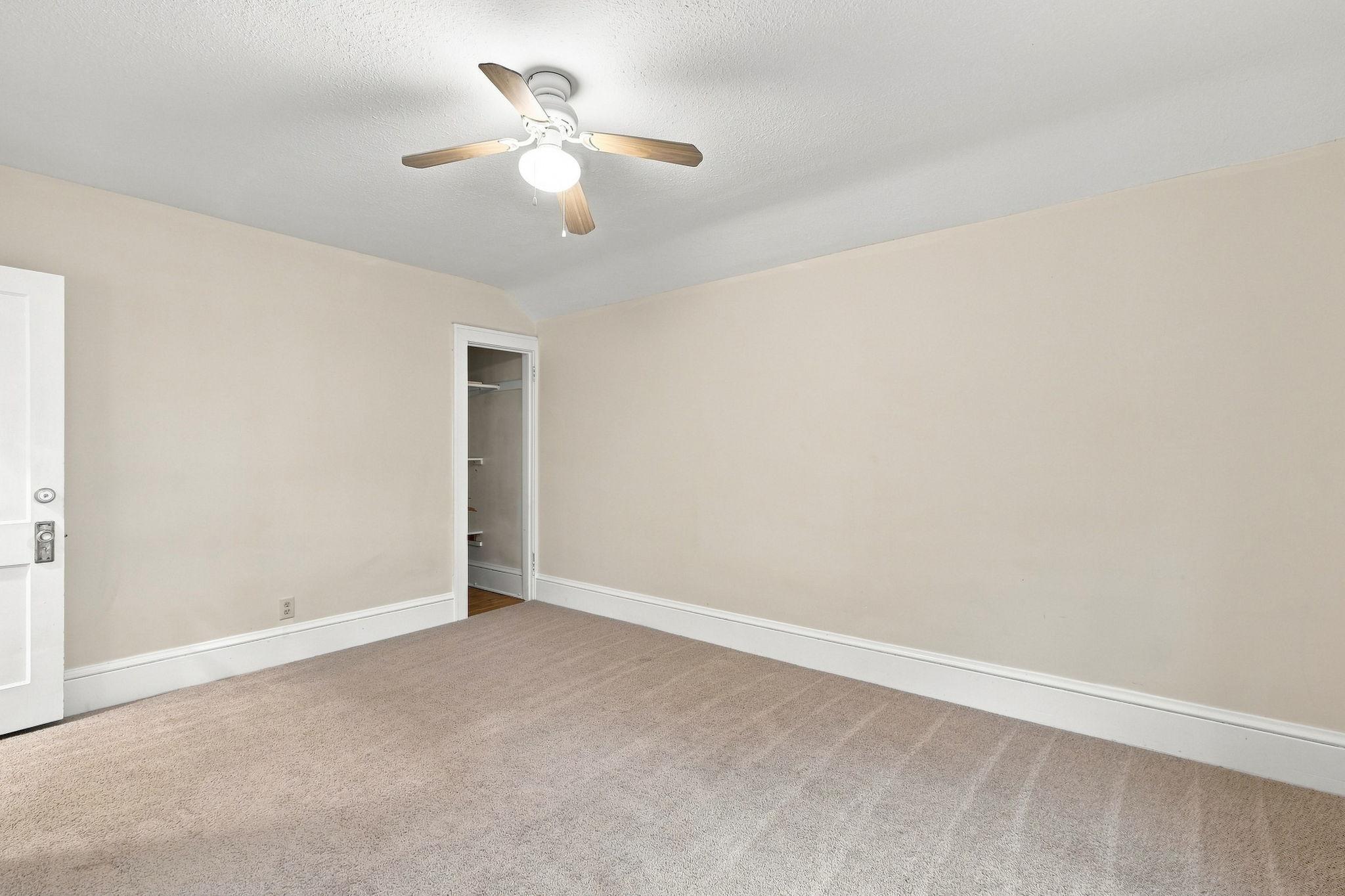 View of Residential at 1019 Sherburne Avenue, Saint Paul MN 55104, Saint Paul (14 of 20) - Mike Wilen | Minnesota Team Real Estate