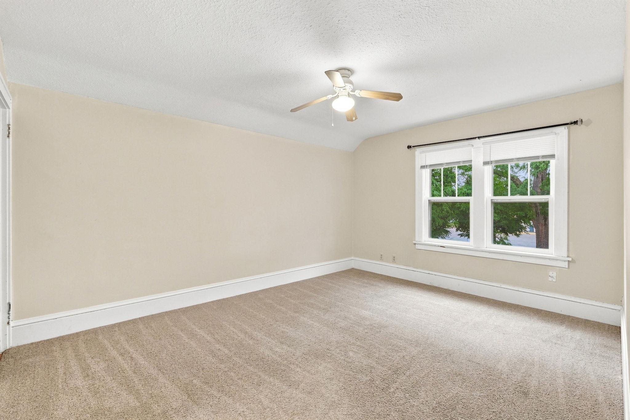 View of Residential at 1019 Sherburne Avenue, Saint Paul MN 55104, Saint Paul (11 of 20) - Mike Wilen | Minnesota Team Real Estate
