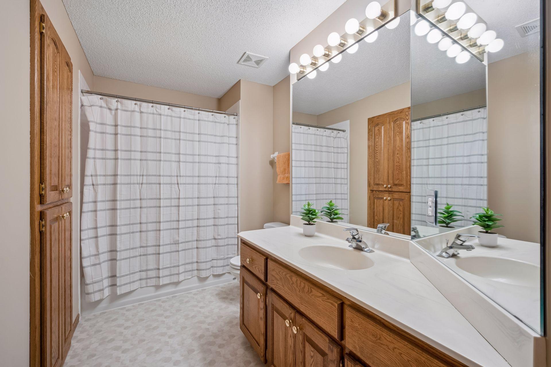 View of Residential at 14180 Dehnsfield Road, Rogers MN 55374, Rogers (36 of 78) - Mike Wilen | Minnesota Team Real Estate