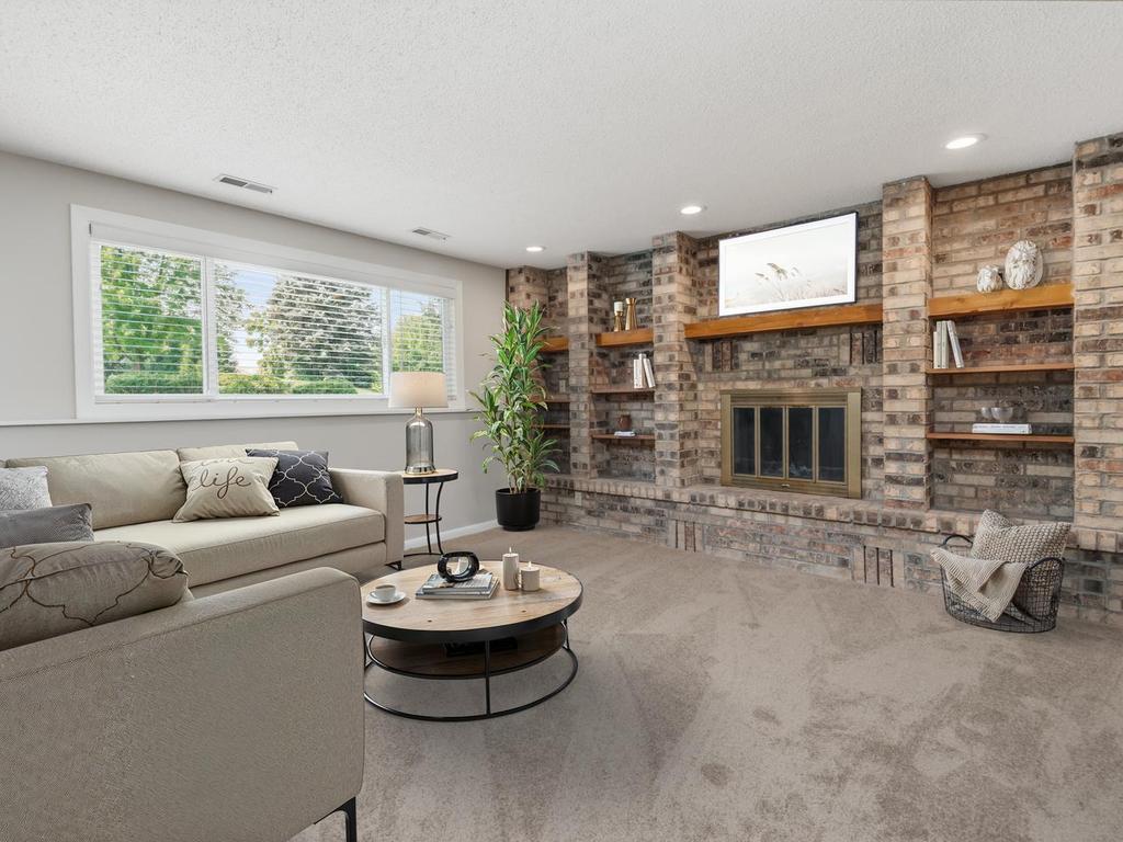 View of Residential at 7926 Chesshire Lane, Maple Grove MN 55311, Maple Grove (20 of 33) - Mike Wilen | Minnesota Team Real Estate