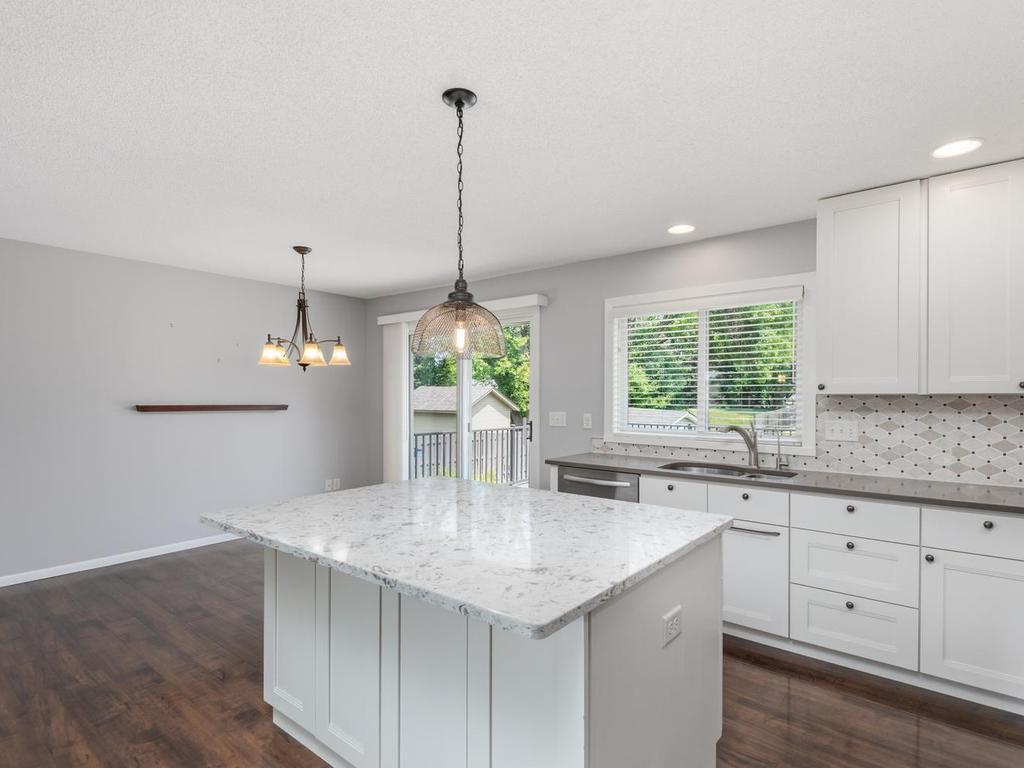 View of Residential at 7926 Chesshire Lane, Maple Grove MN 55311, Maple Grove (14 of 33) - Mike Wilen | Minnesota Team Real Estate