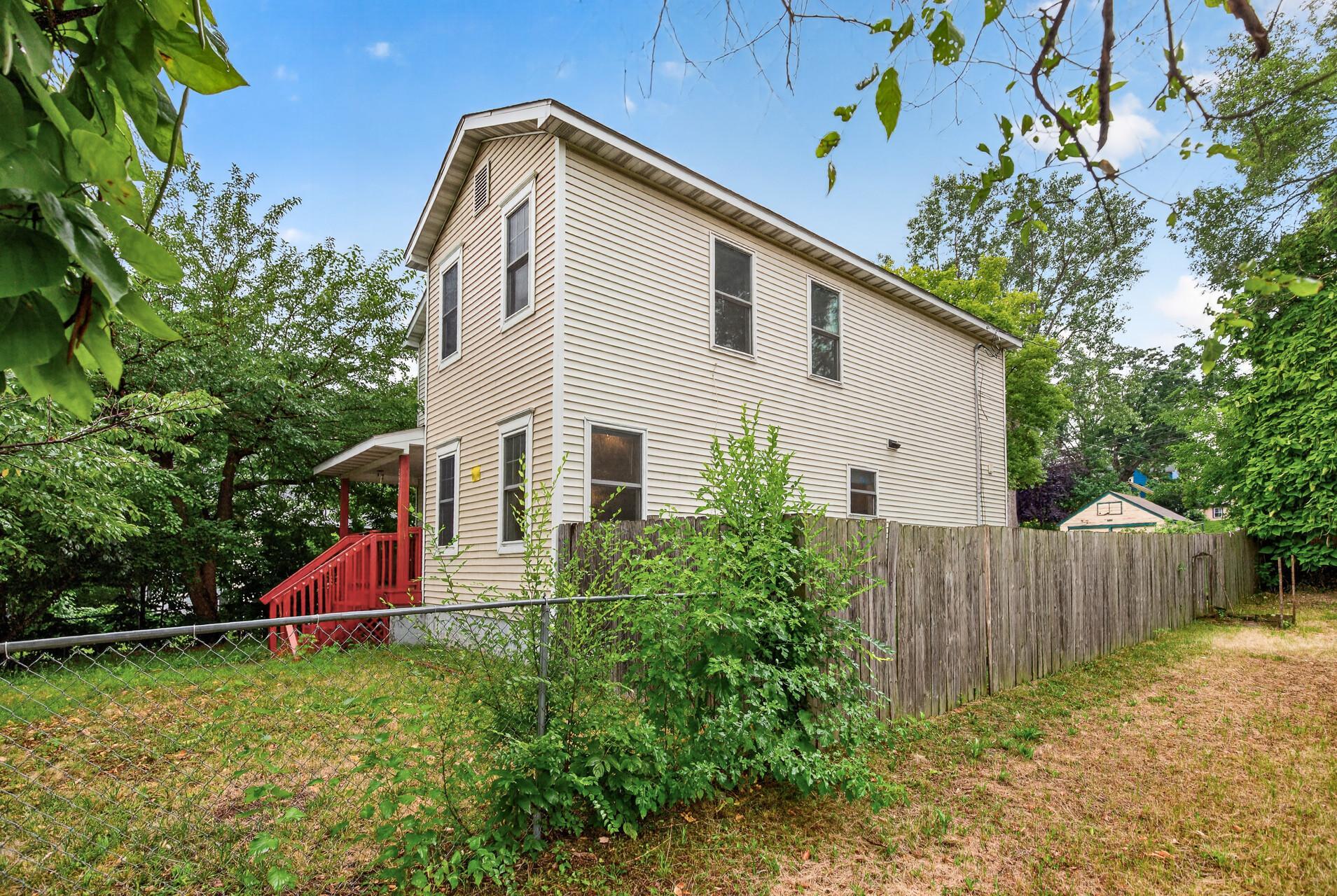 View of Residential at 2321 Lyndale Avenue, Minneapolis MN 55411, Minneapolis (26 of 29) - Mike Wilen | Minnesota Team Real Estate