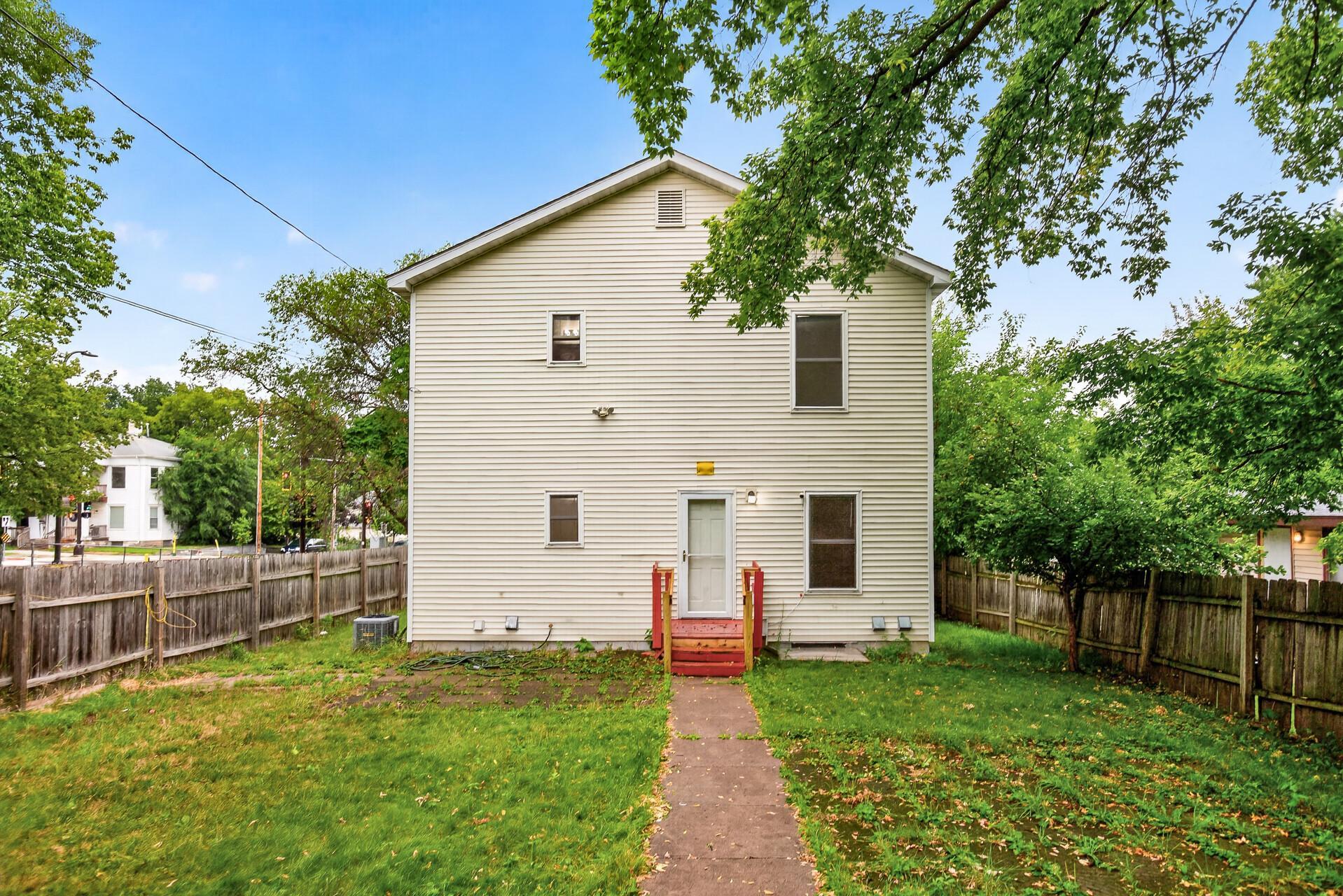 View of Residential at 2321 Lyndale Avenue, Minneapolis MN 55411, Minneapolis (29 of 29) - Mike Wilen | Minnesota Team Real Estate