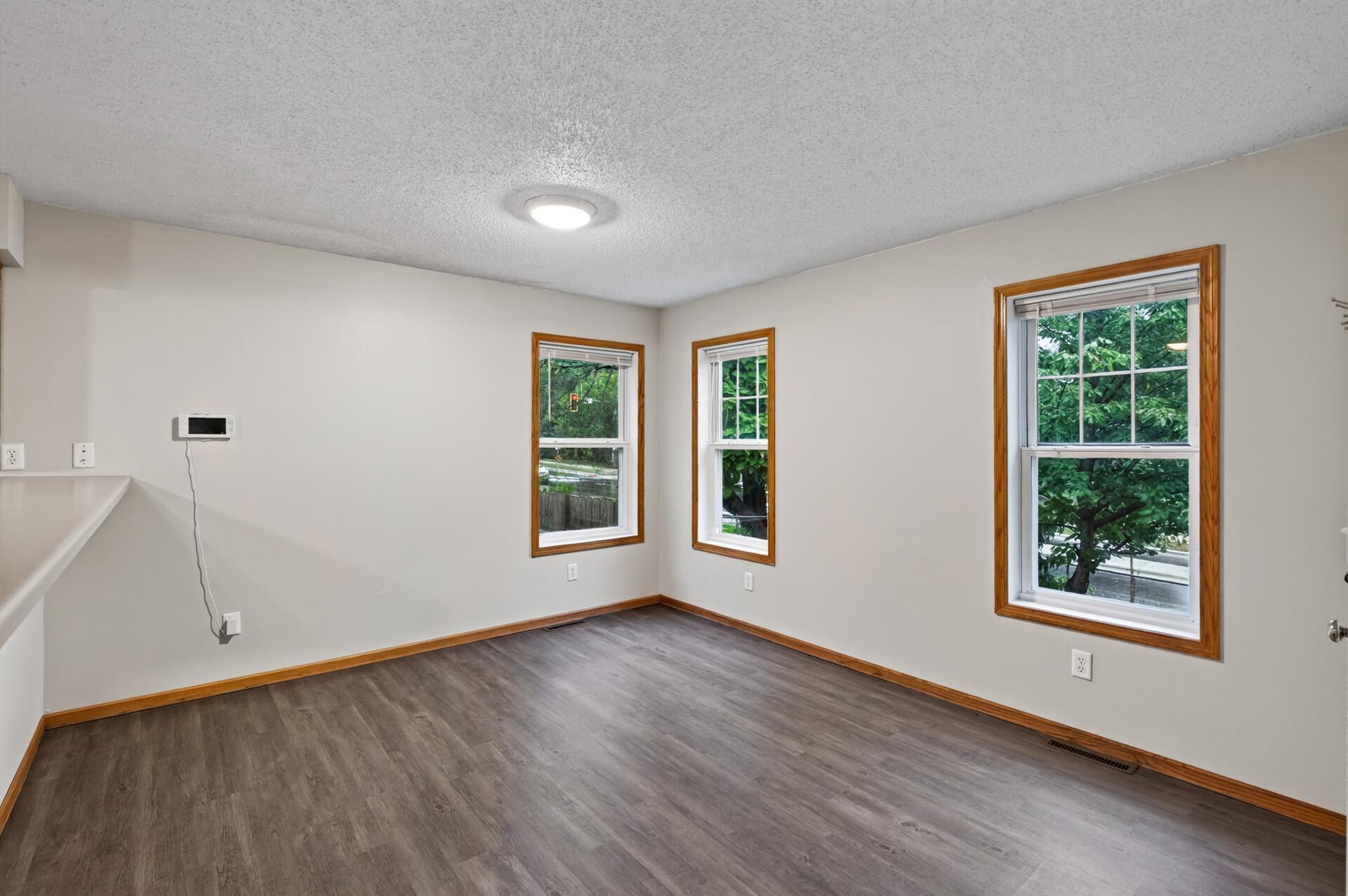 View of Residential at 2321 Lyndale Avenue, Minneapolis MN 55411, Minneapolis (4 of 29) - Mike Wilen | Minnesota Team Real Estate