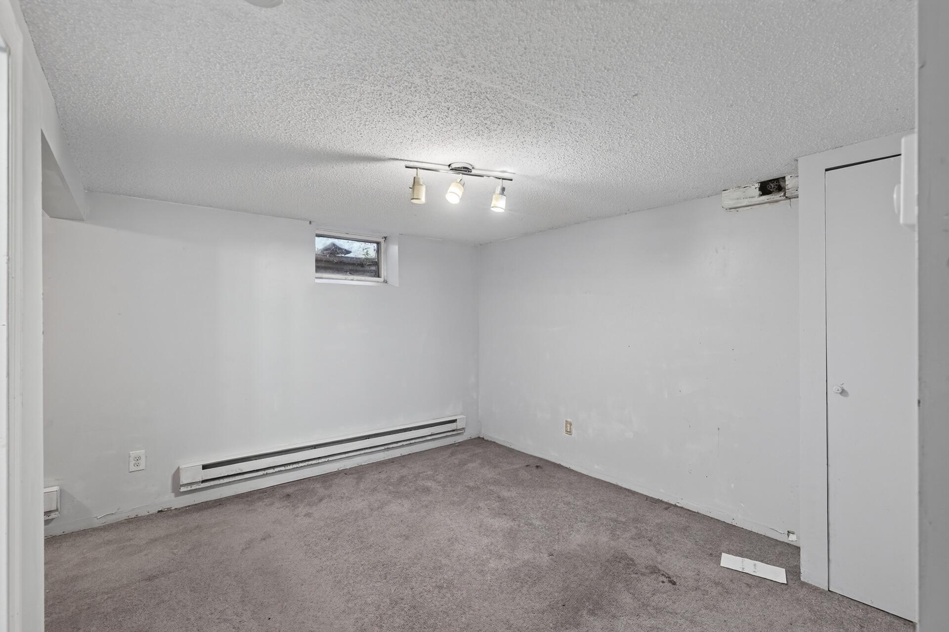 View of Residential at 5111 James Avenue, Minneapolis MN 55430, Minneapolis (16 of 24) - Mike Wilen | Minnesota Team Real Estate
