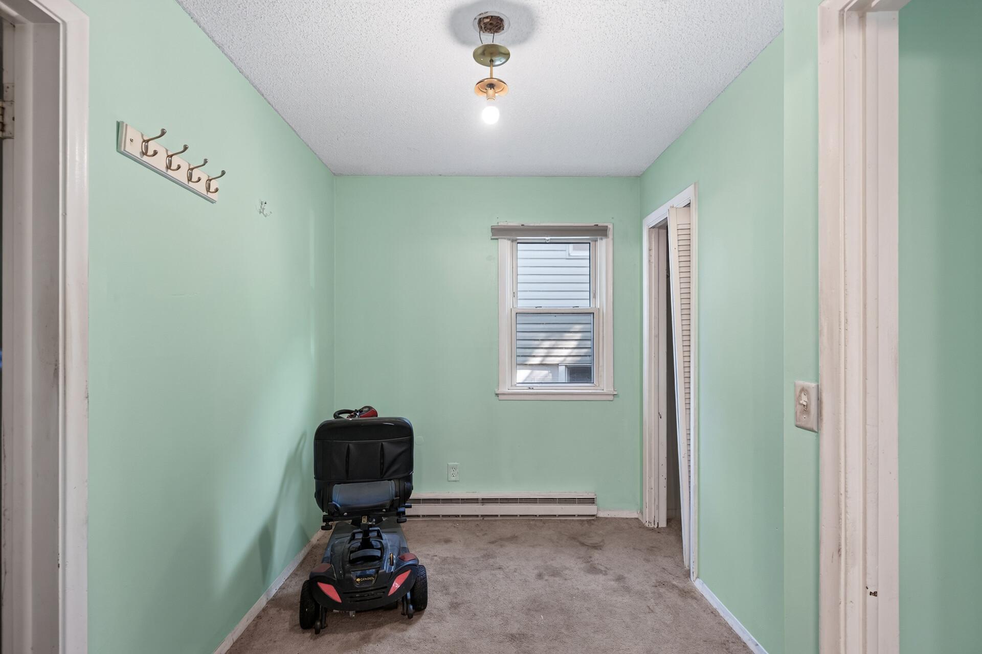 View of Residential at 5111 James Avenue, Minneapolis MN 55430, Minneapolis (10 of 24) - Mike Wilen | Minnesota Team Real Estate