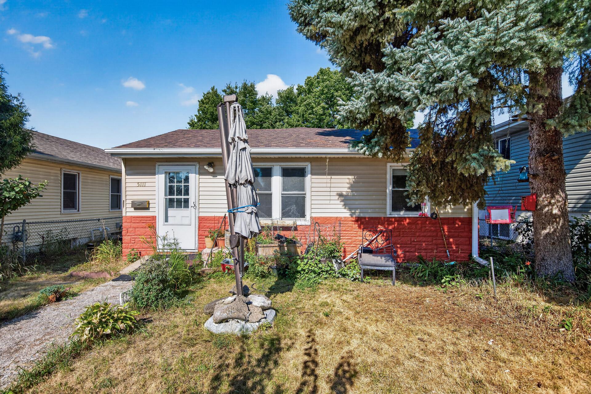 View of Residential at 5111 James Avenue, Minneapolis MN 55430, Minneapolis (3 of 24) - Mike Wilen | Minnesota Team Real Estate