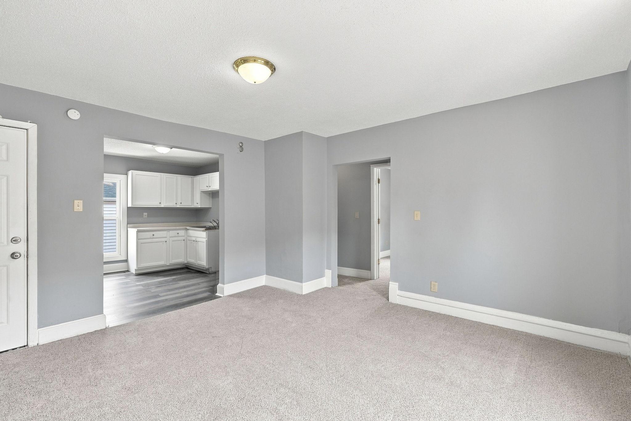 View of Residential Income at 2410 James Avenue, Minneapolis MN 55411, Minneapolis (14 of 35) - Mike Wilen | Minnesota Team Real Estate