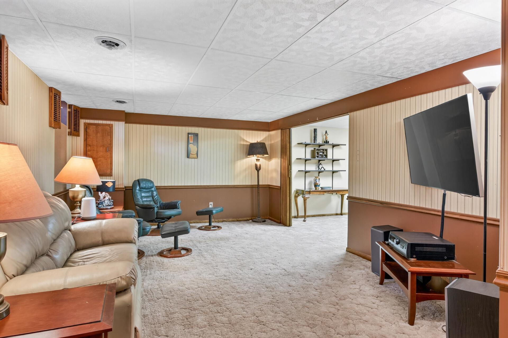 View of Residential at 2062 28th Avenue, New Brighton MN 55112, New Brighton (26 of 43) - Mike Wilen | Minnesota Team Real Estate