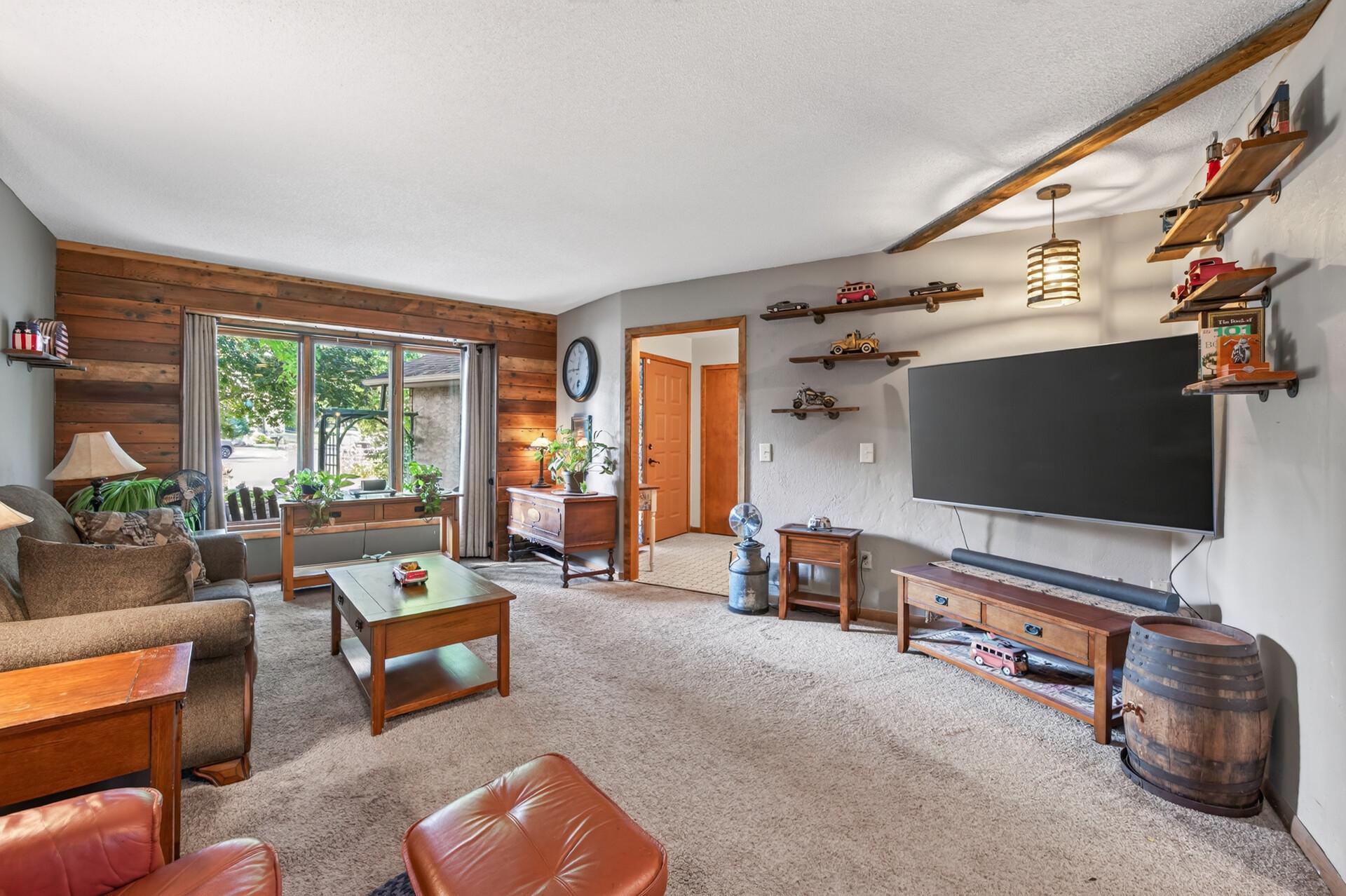 View of Residential at 2062 28th Avenue, New Brighton MN 55112, New Brighton (9 of 43) - Mike Wilen | Minnesota Team Real Estate