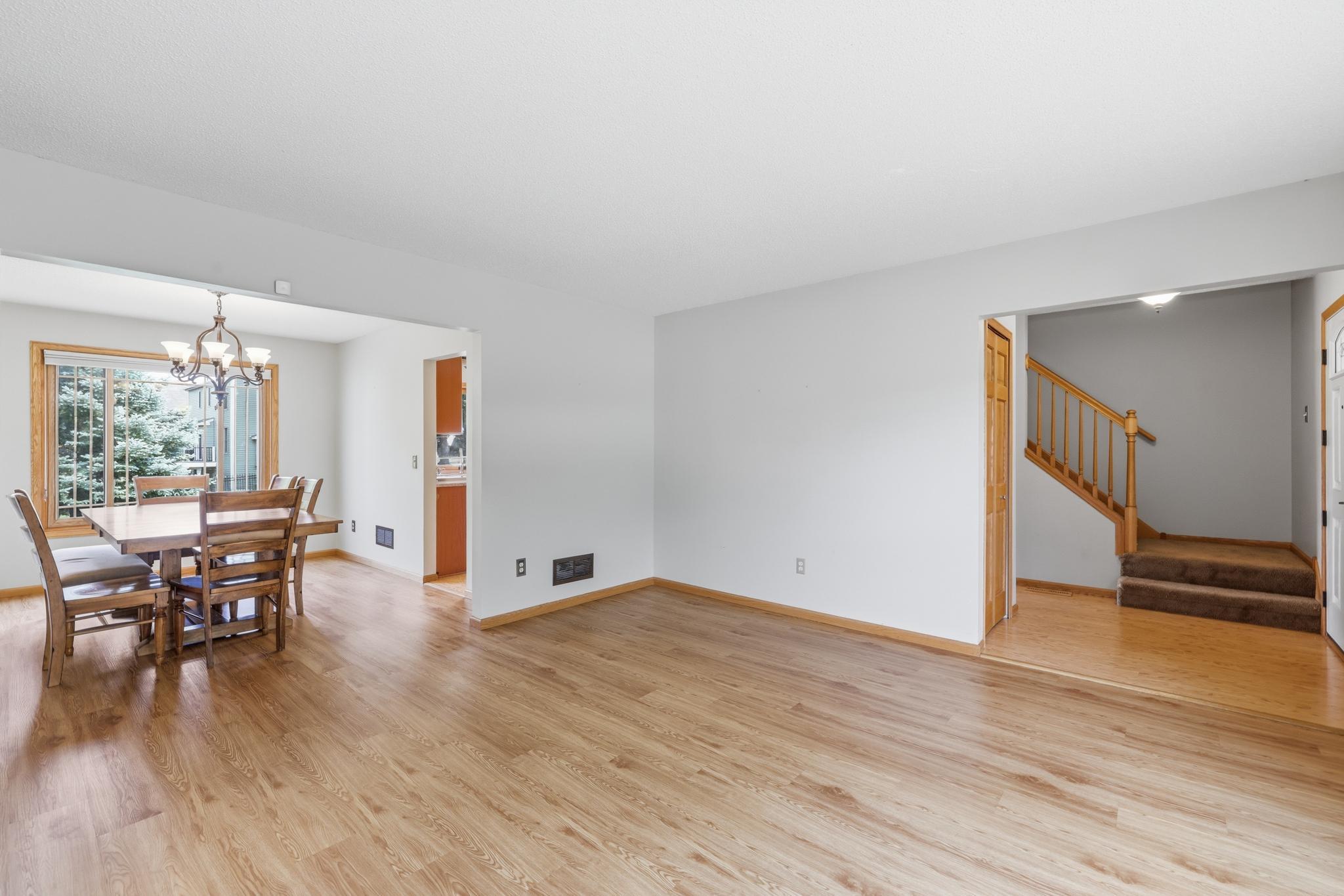 View of Residential at 17428 Horseshoe Way, Lakeville MN 55044, Lakeville (4 of 26) - Mike Wilen | Minnesota Team Real Estate