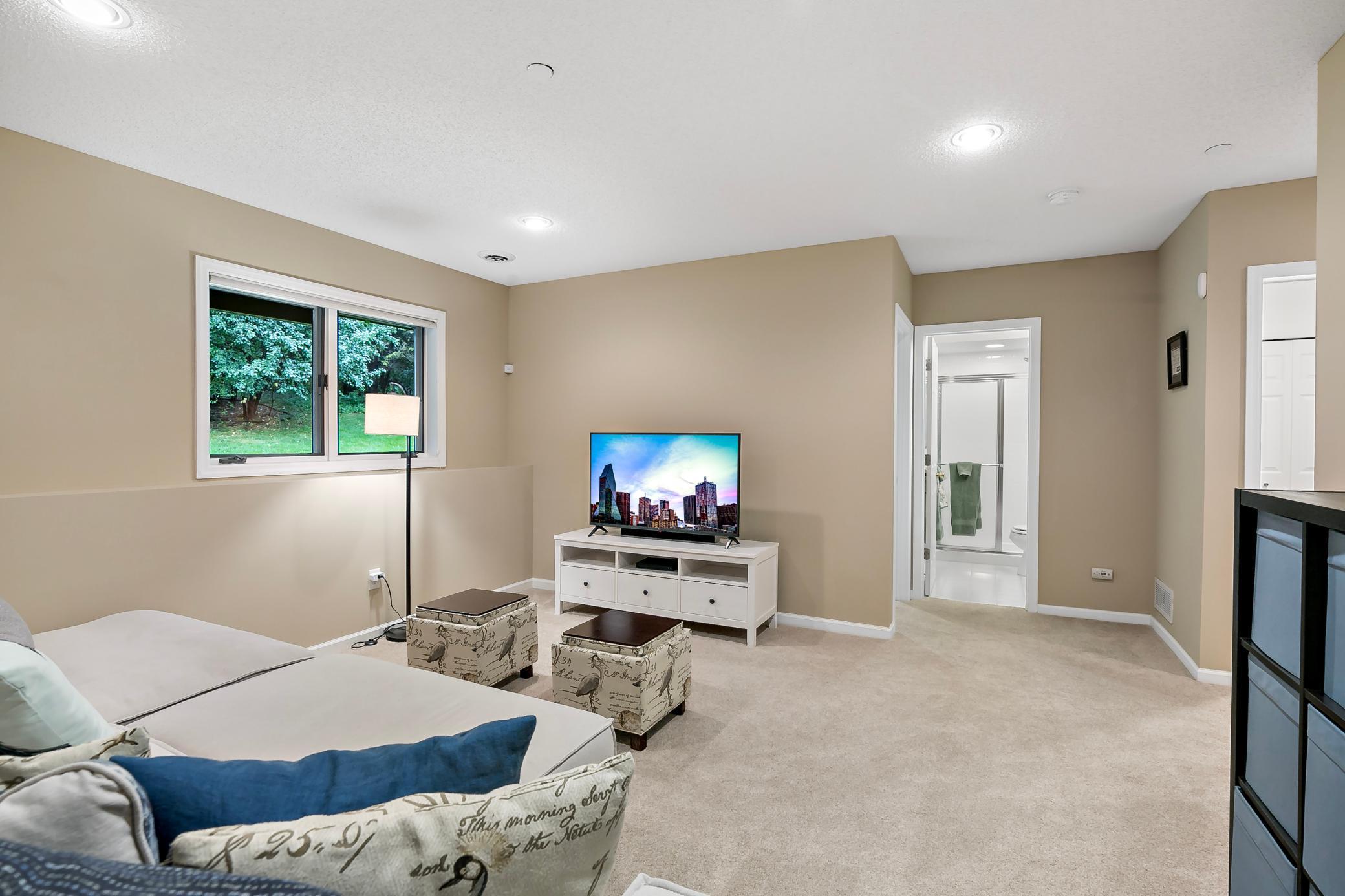 View of Residential at 5414 Rowland Park Road, Minnetonka MN 55343, Minnetonka (32 of 43) - Mike Wilen | Minnesota Team Real Estate