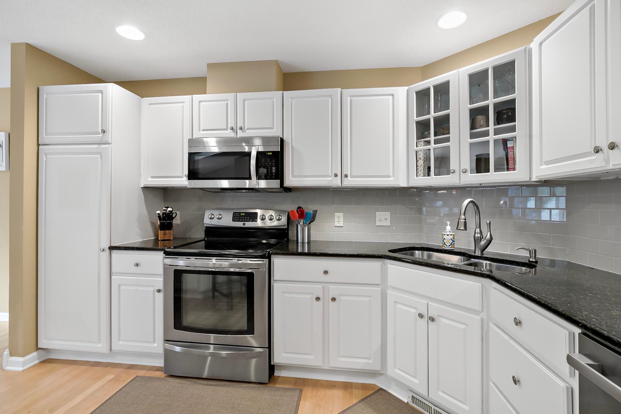 View of Residential at 5414 Rowland Park Road, Minnetonka MN 55343, Minnetonka (9 of 43) - Mike Wilen | Minnesota Team Real Estate