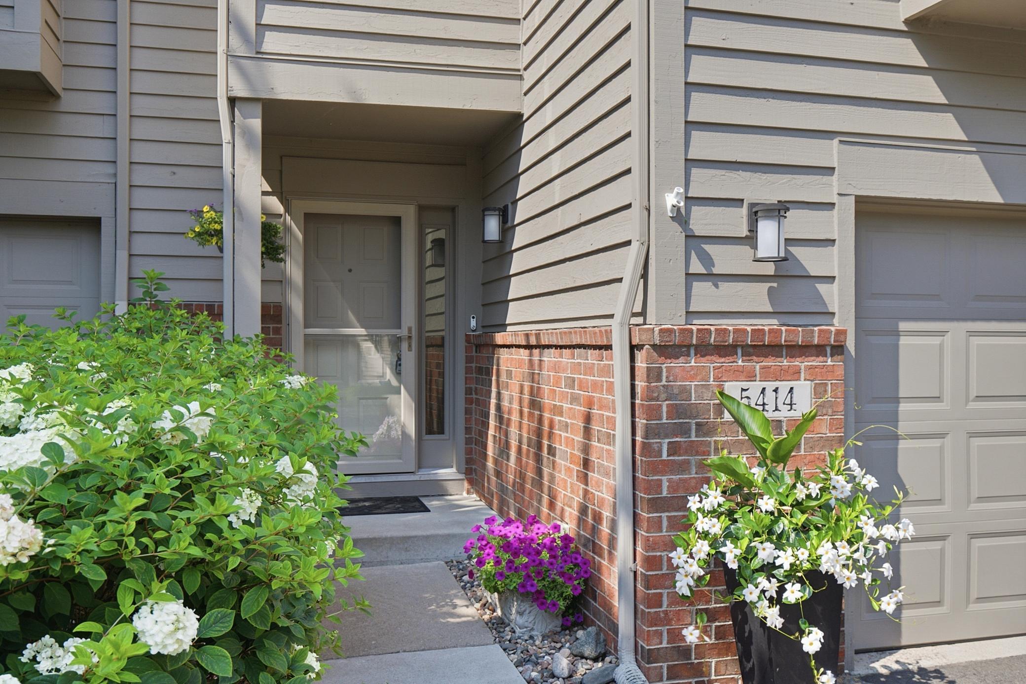 View of Residential at 5414 Rowland Park Road, Minnetonka MN 55343, Minnetonka (2 of 43) - Mike Wilen | Minnesota Team Real Estate