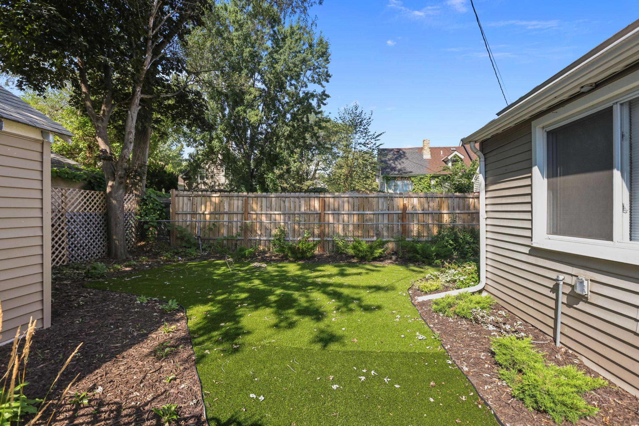 View of Residential at 712 24th Avenue, Minneapolis MN 55418, Minneapolis (29 of 32) - Mike Wilen | Minnesota Team Real Estate