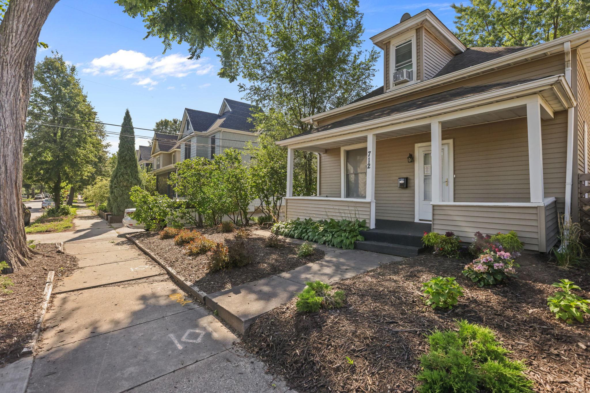 View of Residential at 712 24th Avenue, Minneapolis MN 55418, Minneapolis (2 of 32) - Mike Wilen | Minnesota Team Real Estate