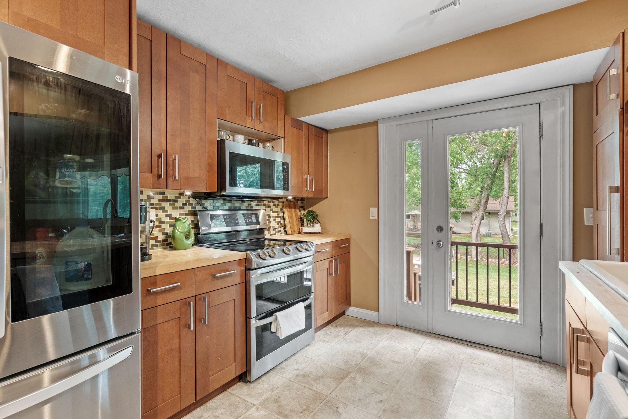View of Residential at 2216 114th Street, Burnsville MN 55337, Burnsville (7 of 26) - Mike Wilen | Minnesota Team Real Estate